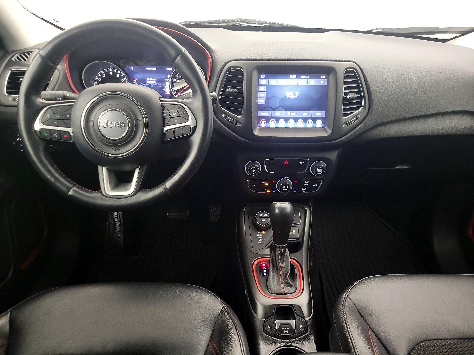 Thumbnail: 2019 Jeep Compass - 9