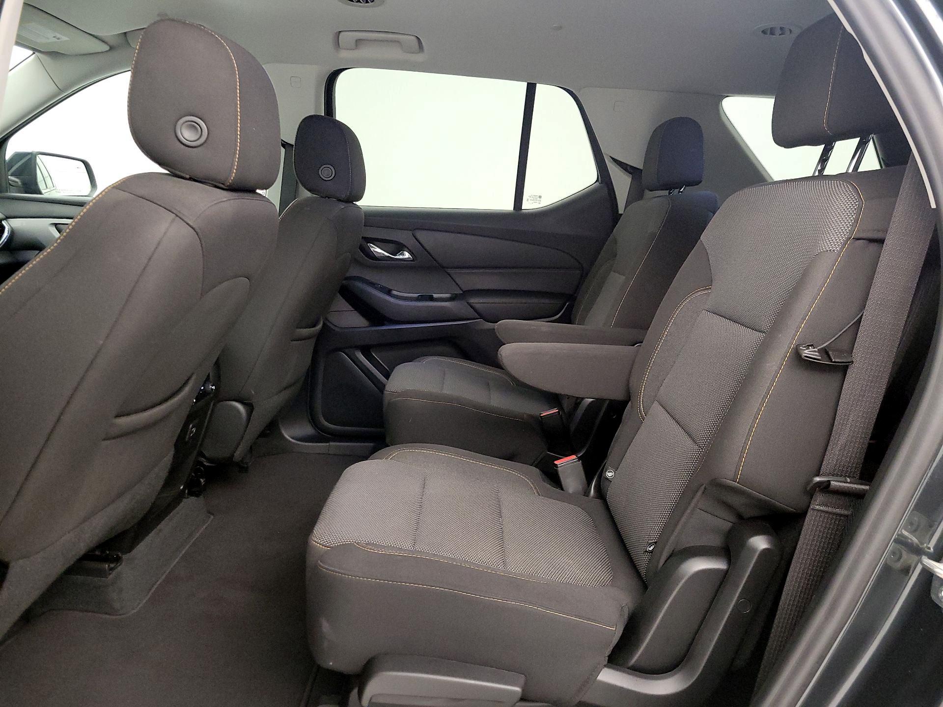Thumbnail: 2021 Chevrolet Traverse - 19