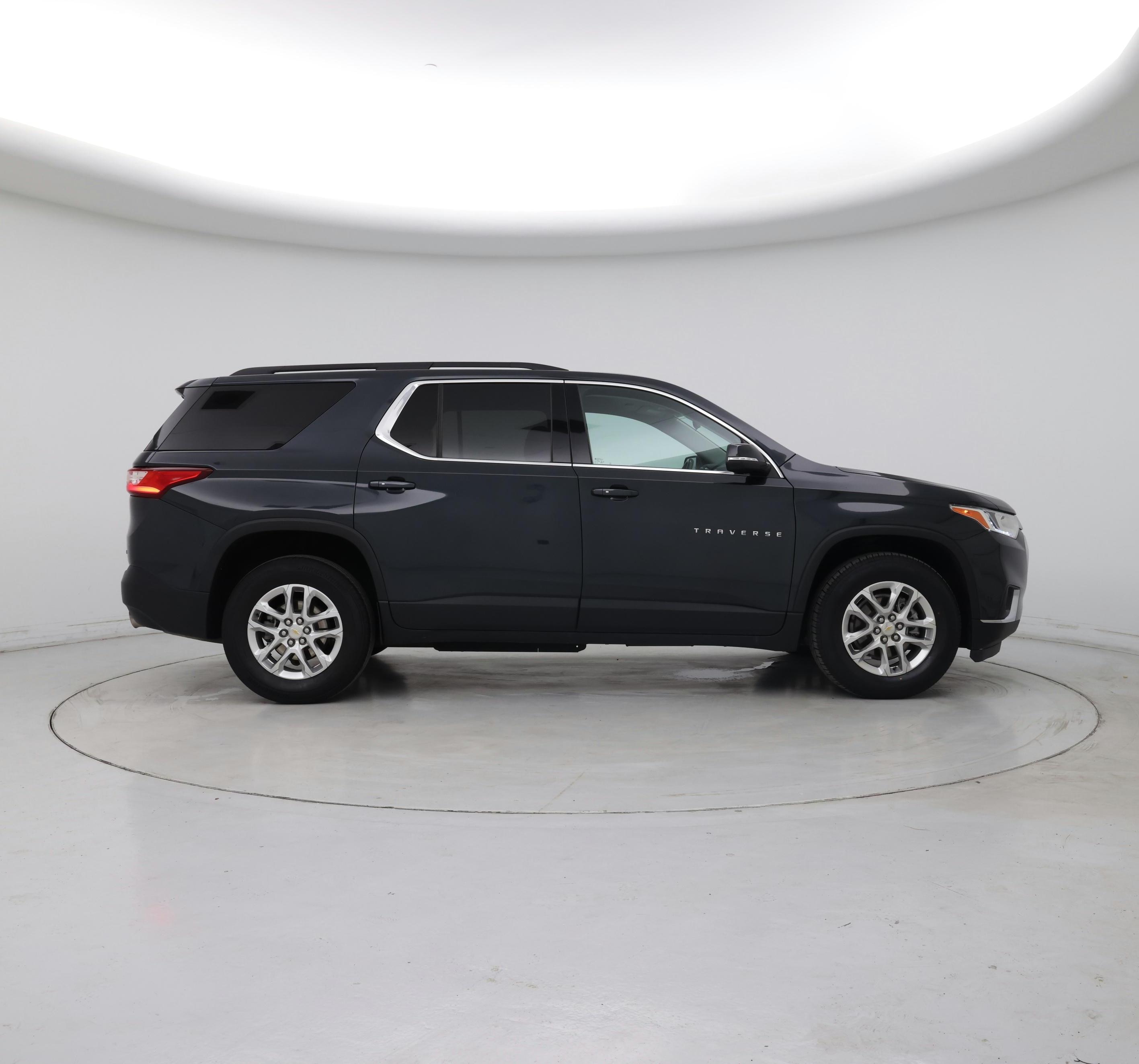 Thumbnail: 2021 Chevrolet Traverse - 7