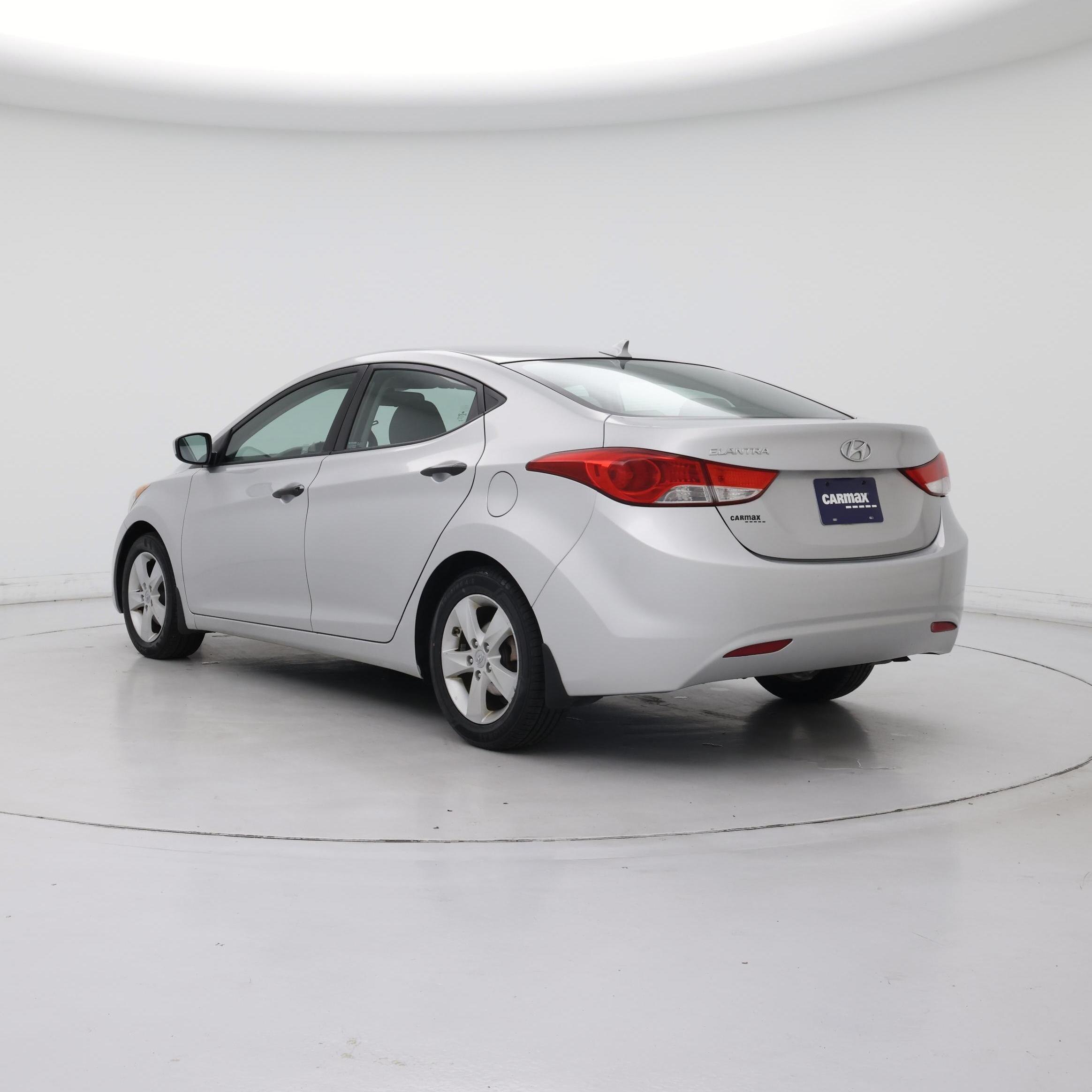 Thumbnail: 2013 Hyundai Elantra - 2