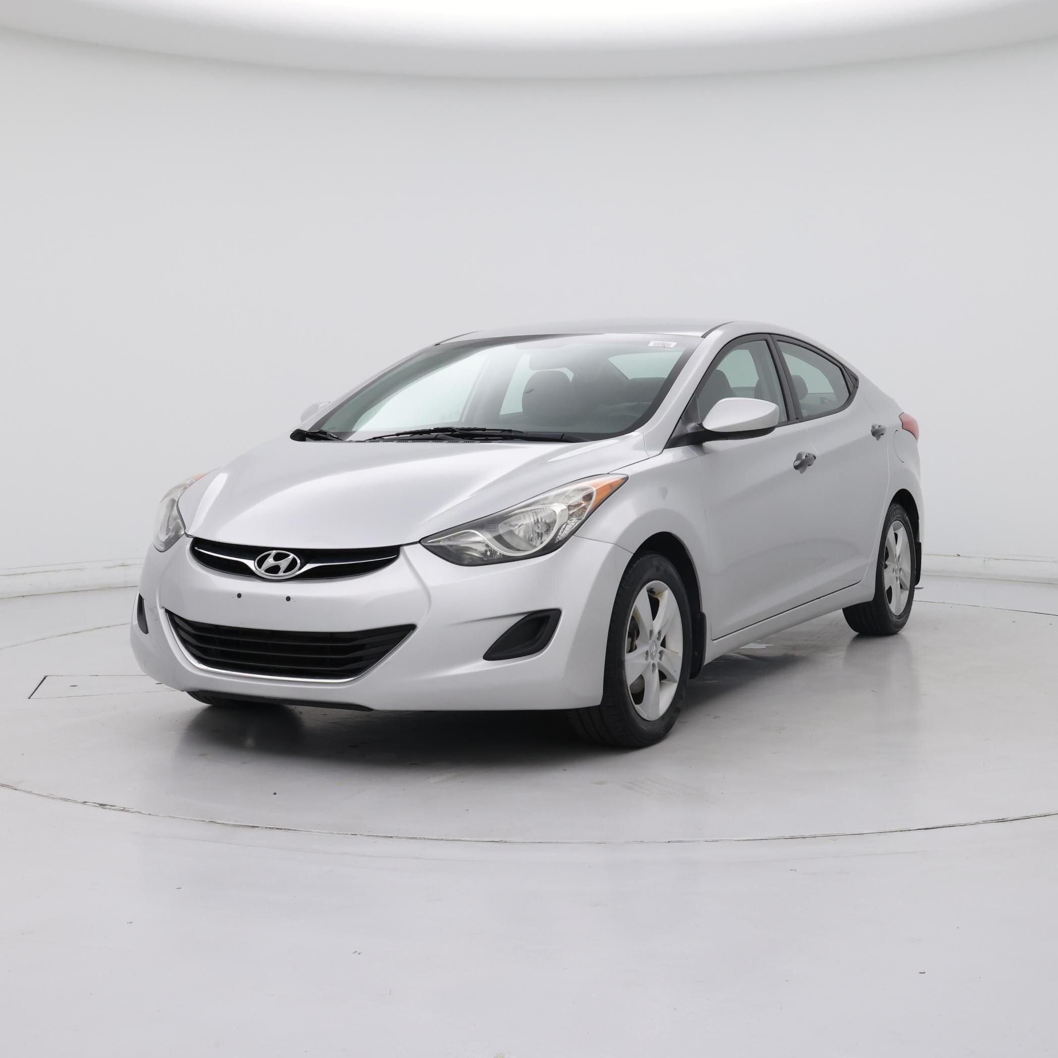 Thumbnail: 2013 Hyundai Elantra - 4