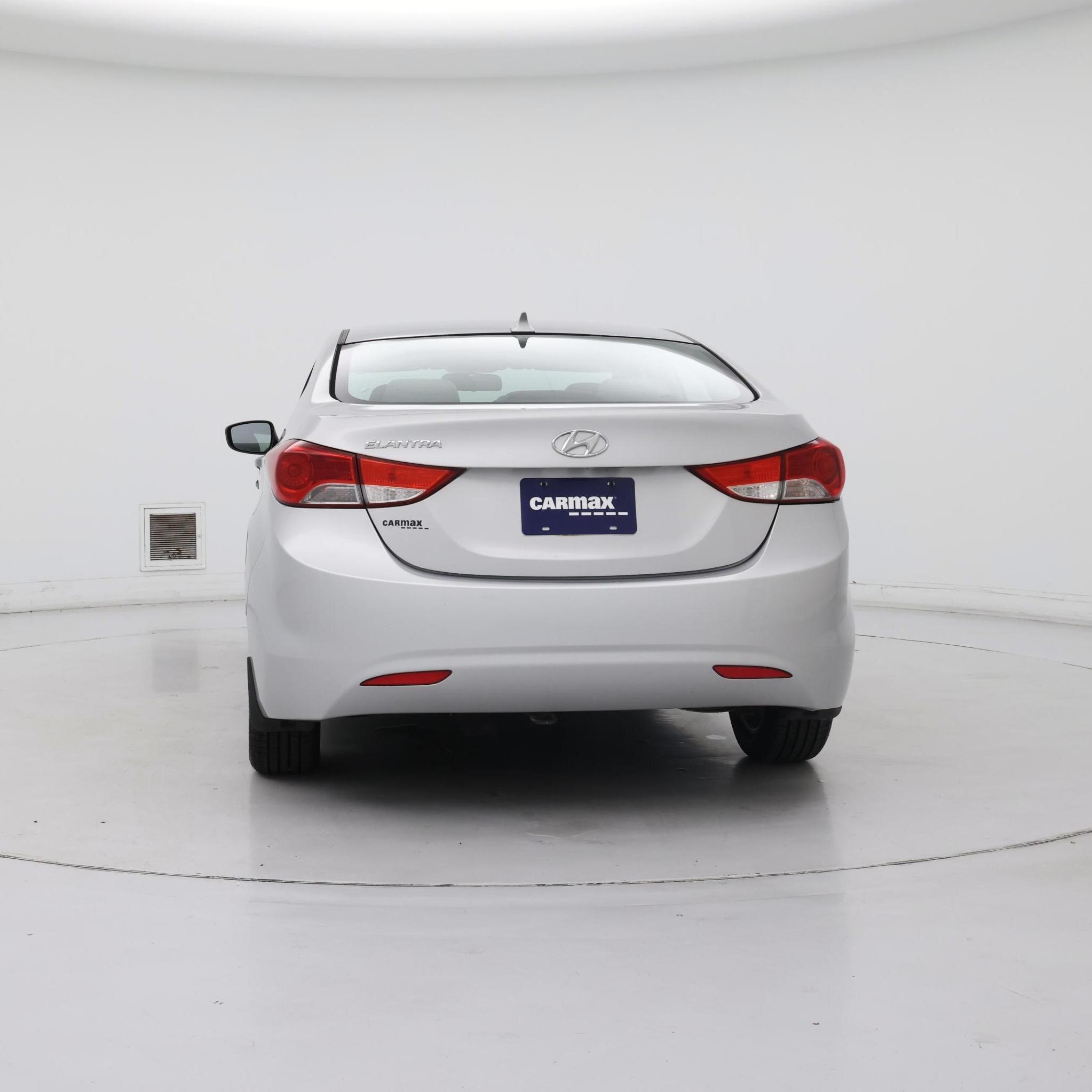 Thumbnail: 2013 Hyundai Elantra - 6