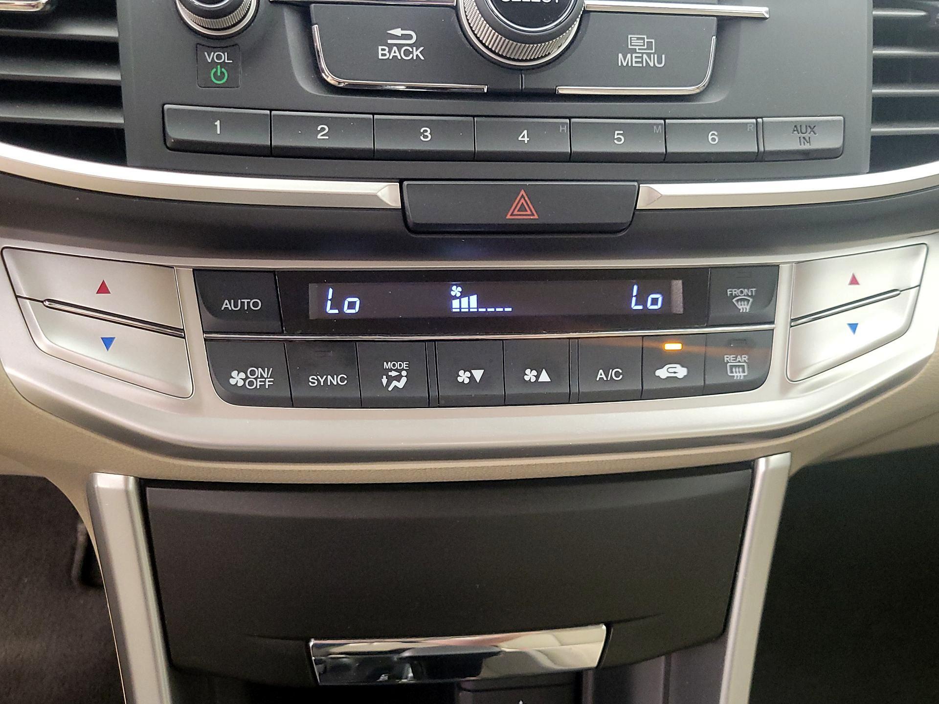 Thumbnail: 2013 Honda Accord - 16