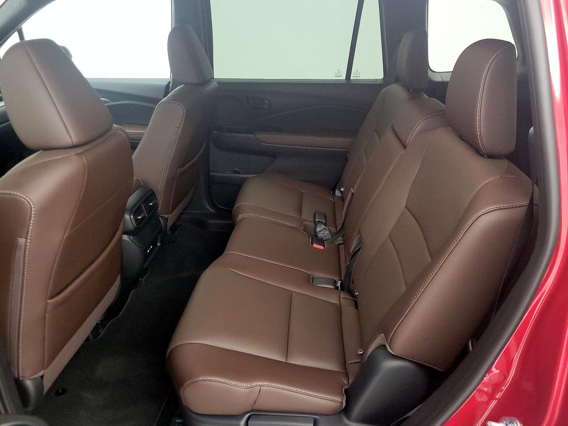 Thumbnail: 2025 Honda Passport - 20
