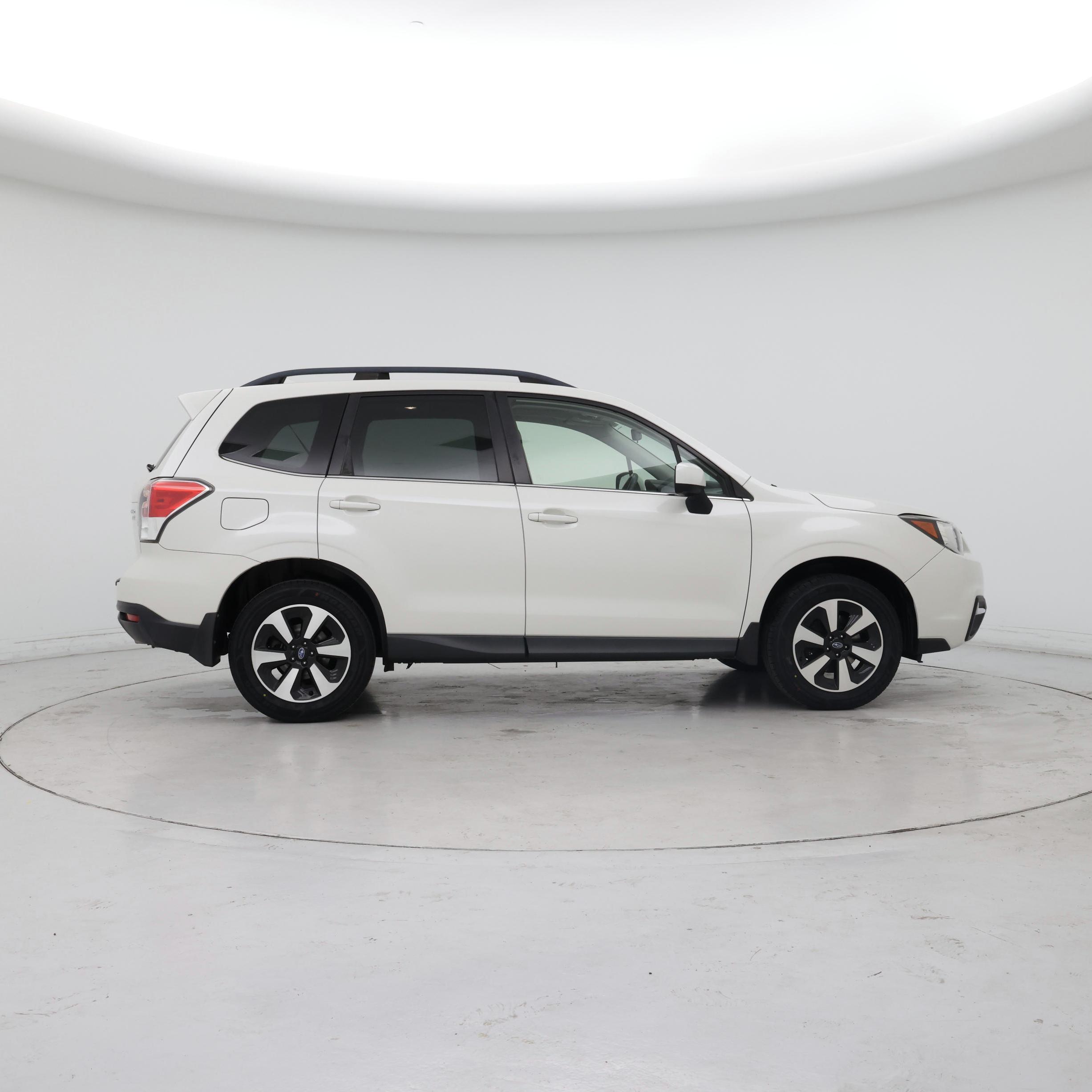 Thumbnail: 2017 Subaru Forester - 7