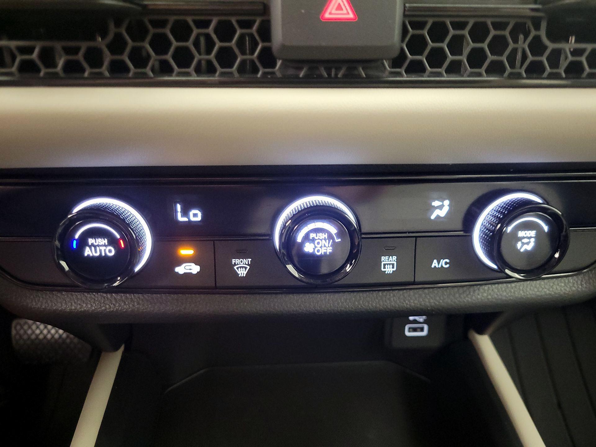 Thumbnail: 2024 Honda HR-V - 16