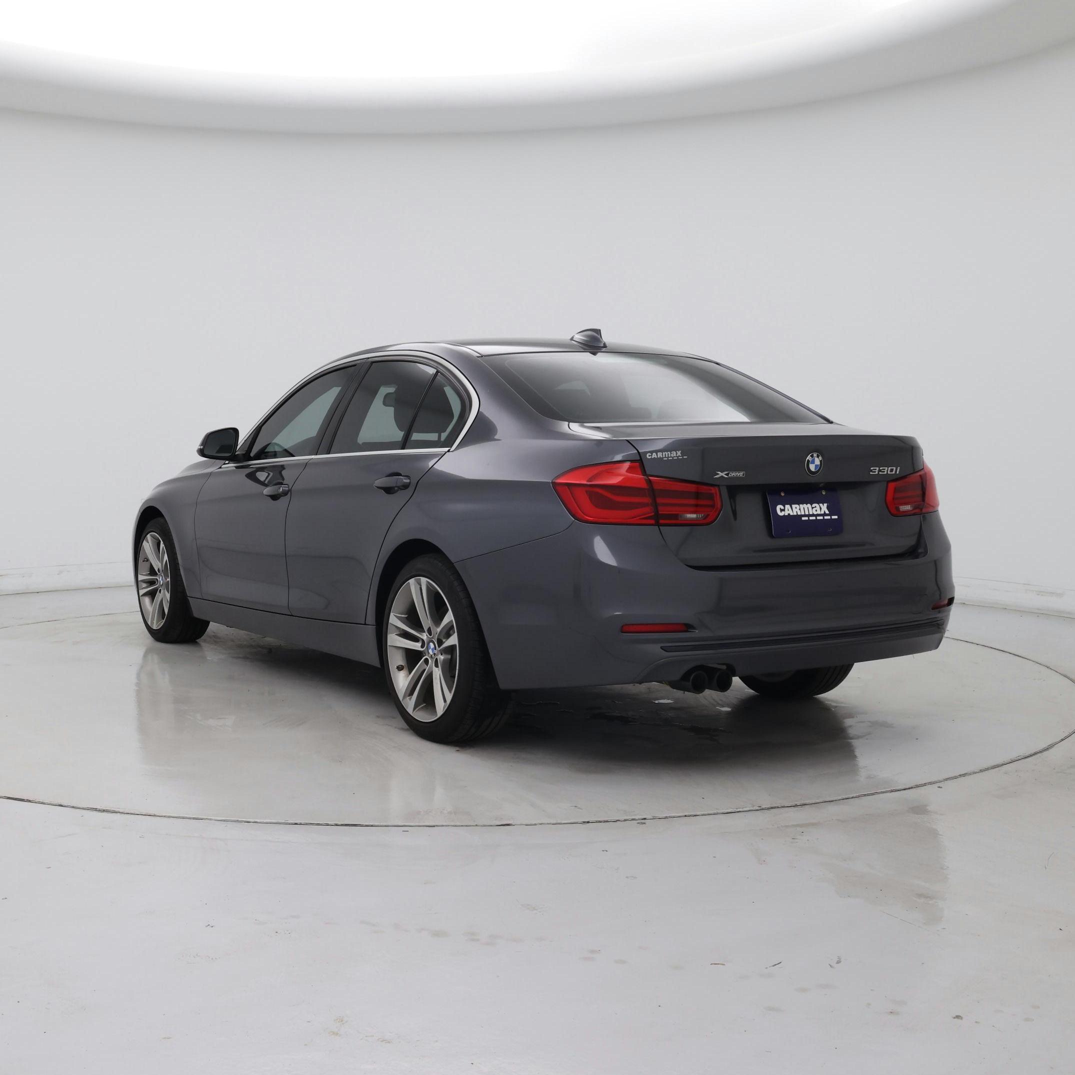Thumbnail: 2018 BMW 3 Series - 2