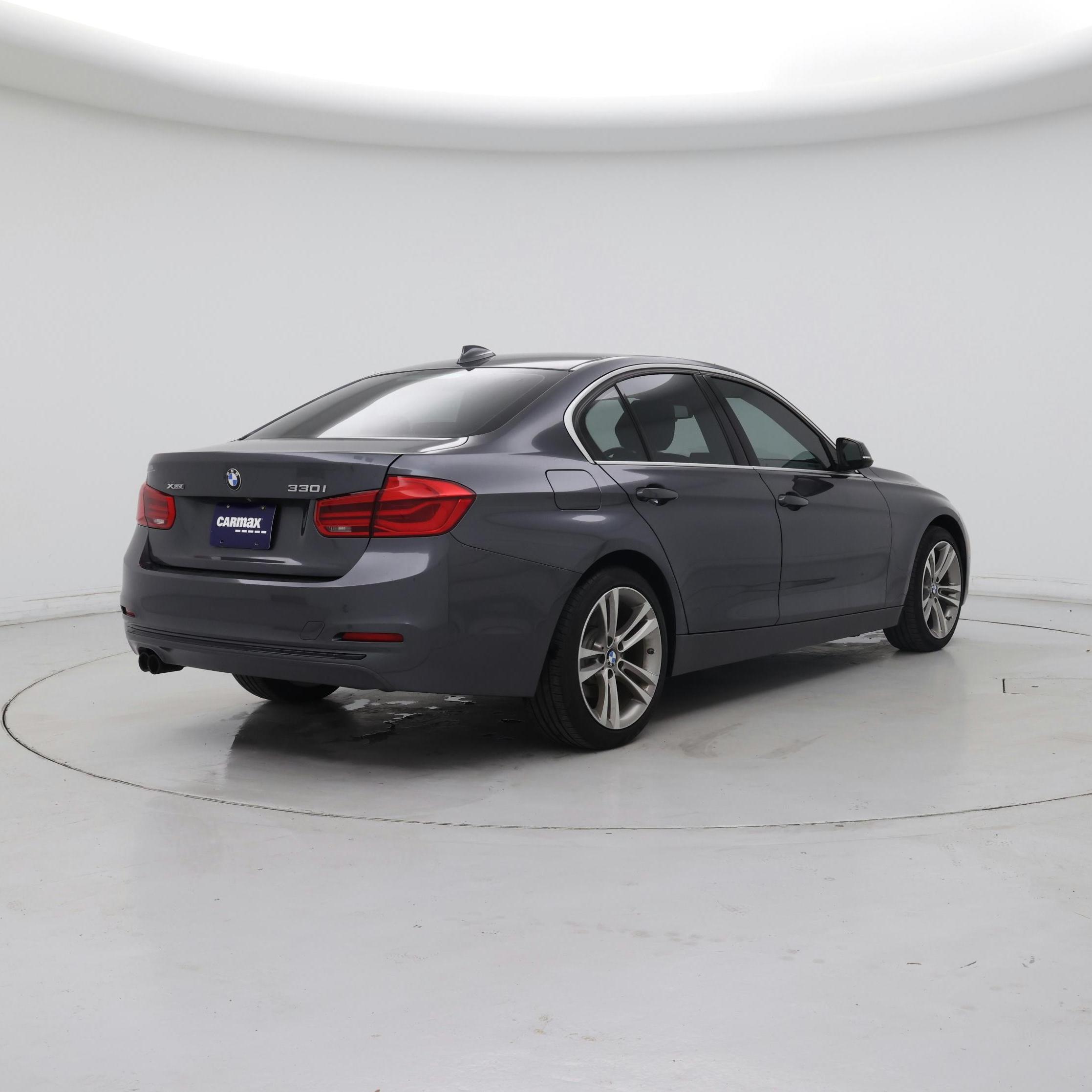 Thumbnail: 2018 BMW 3 Series - 8
