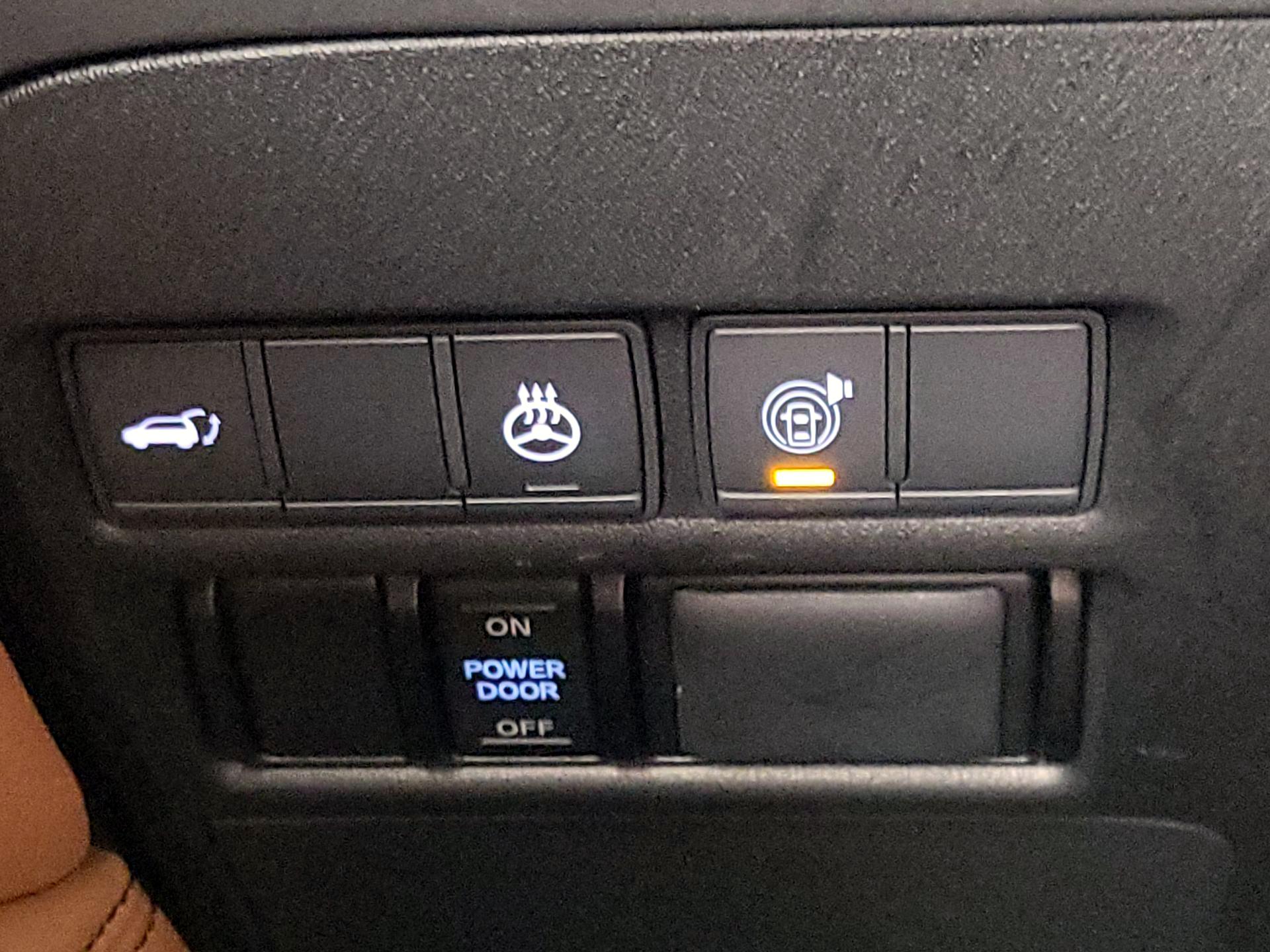 Thumbnail: 2019 INFINITI QX80 - 13