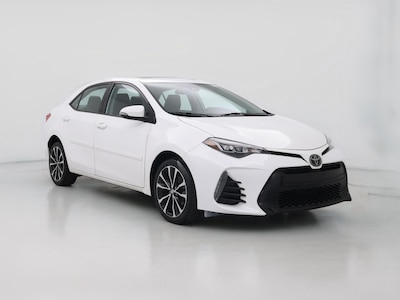 White 2017 Toyota Corolla SE