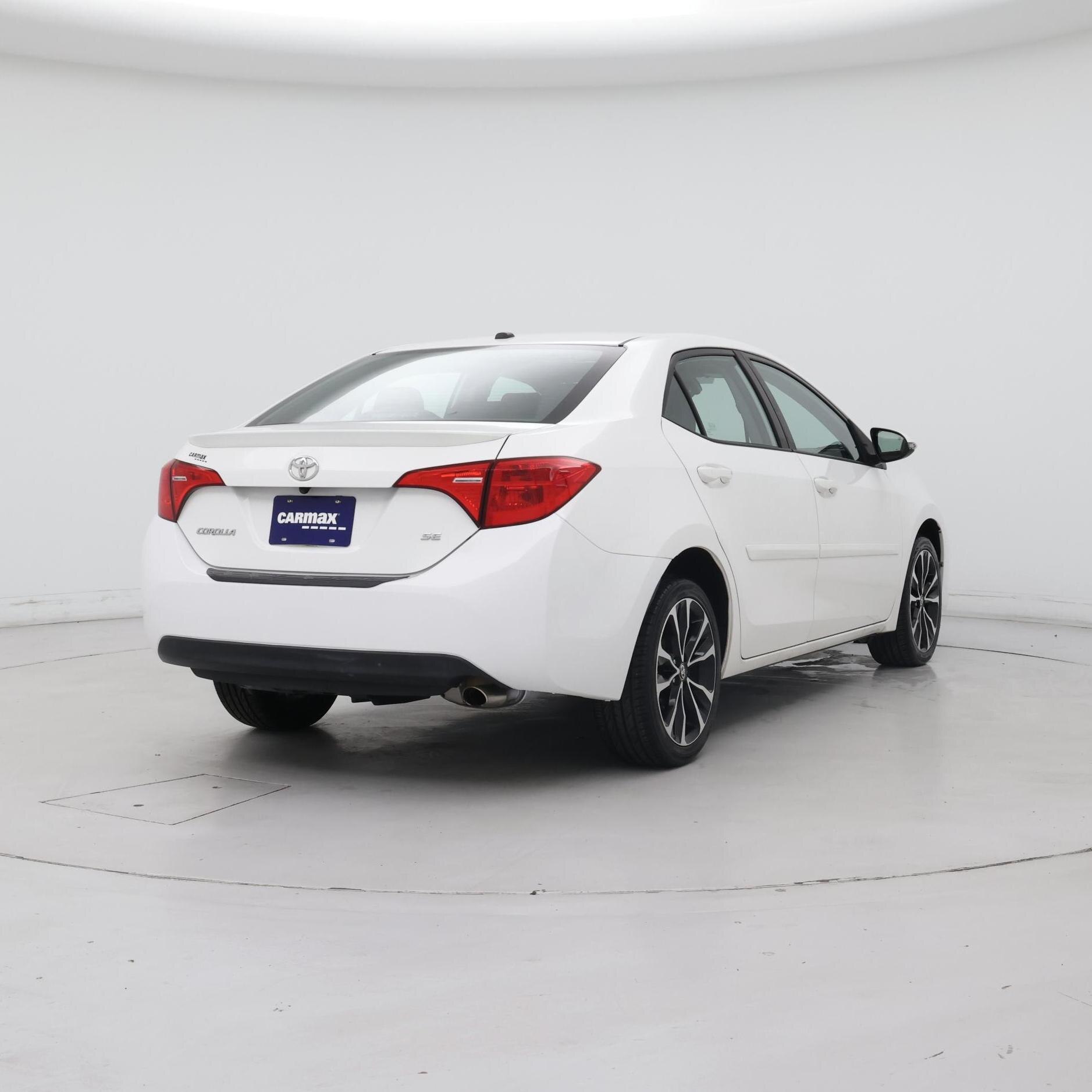 Thumbnail: 2017 Toyota Corolla - 8