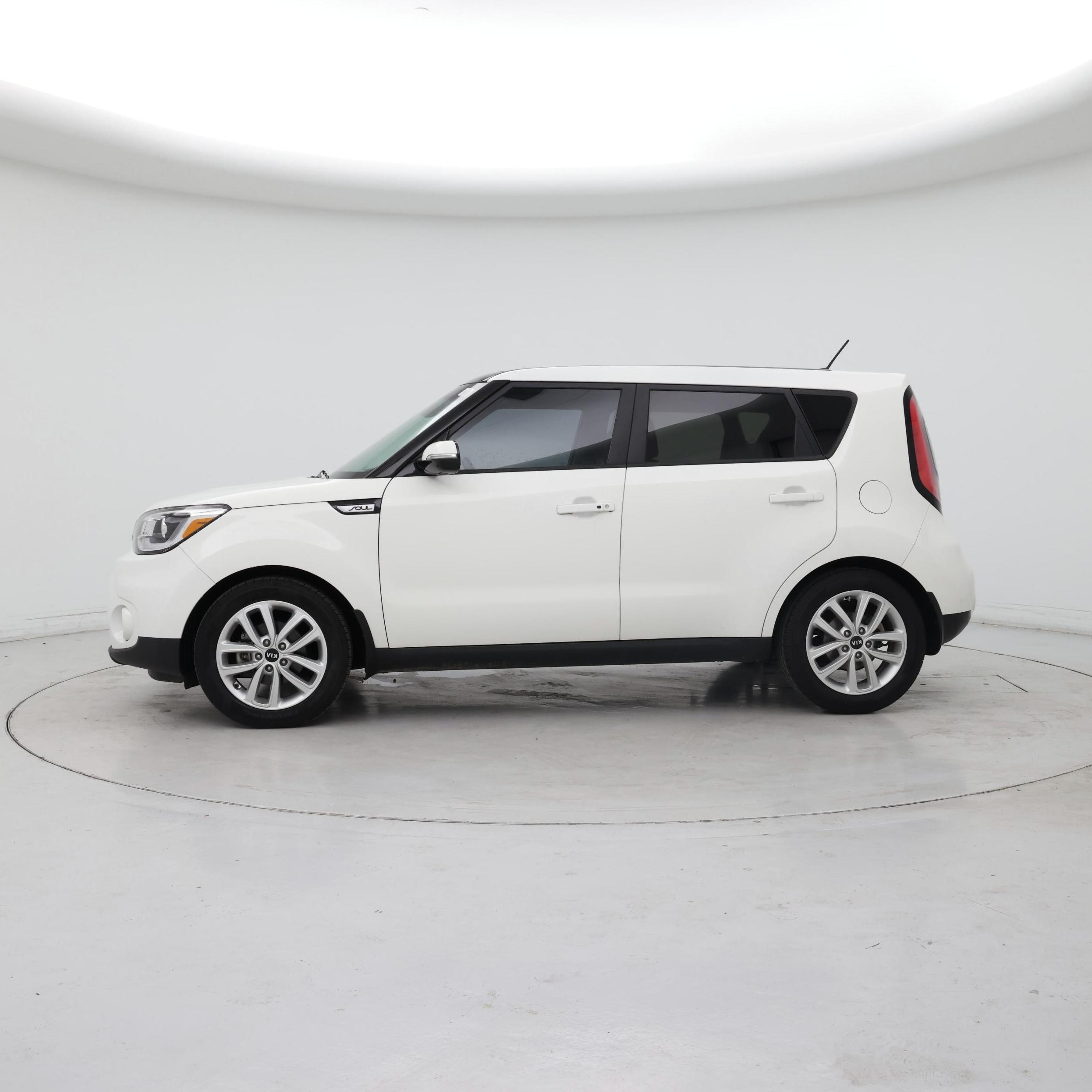 Thumbnail: 2018 Kia Soul - 3