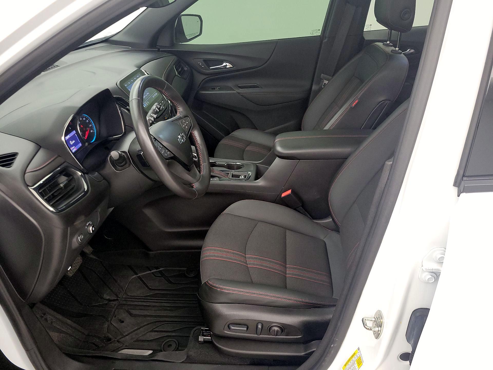 Thumbnail: 2022 Chevrolet Equinox - 11