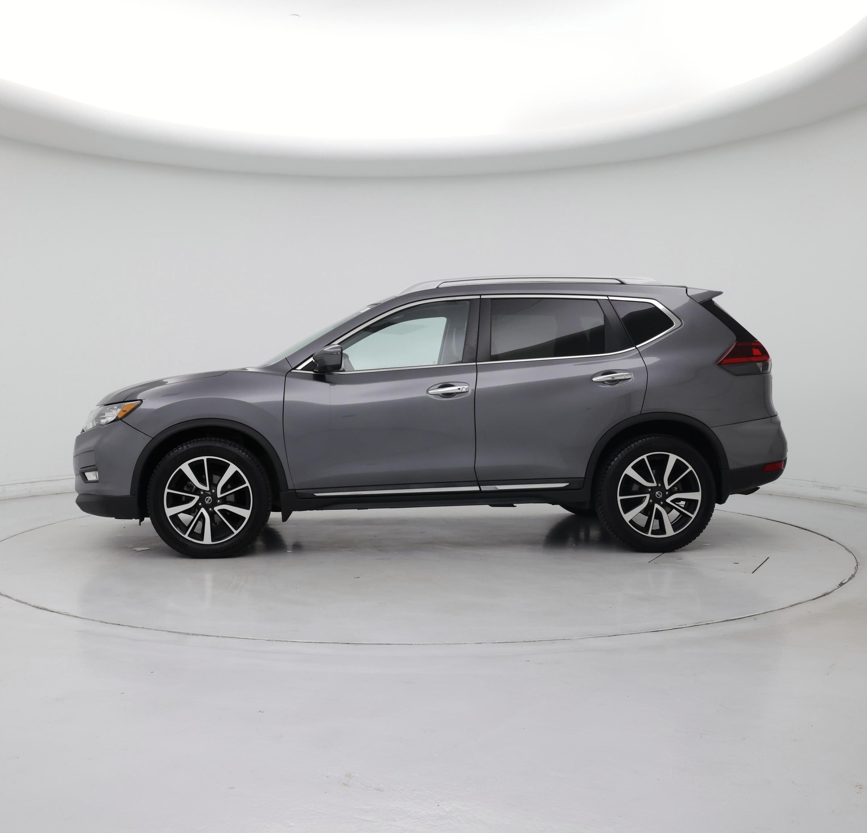 Thumbnail: 2019 Nissan Rogue - 3