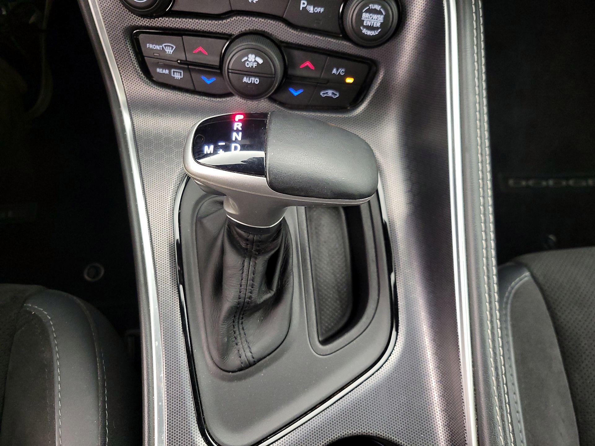 Thumbnail: 2016 Dodge Challenger - 17