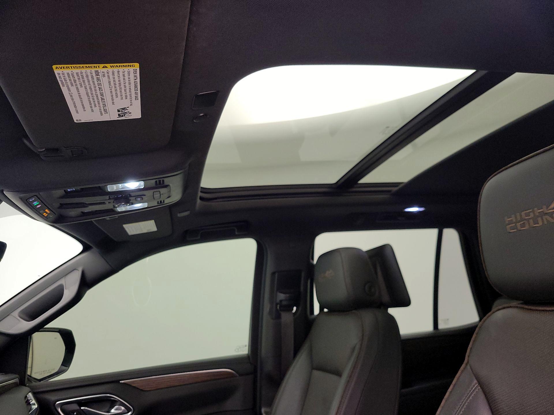 Thumbnail: 2021 Chevrolet Tahoe - 19