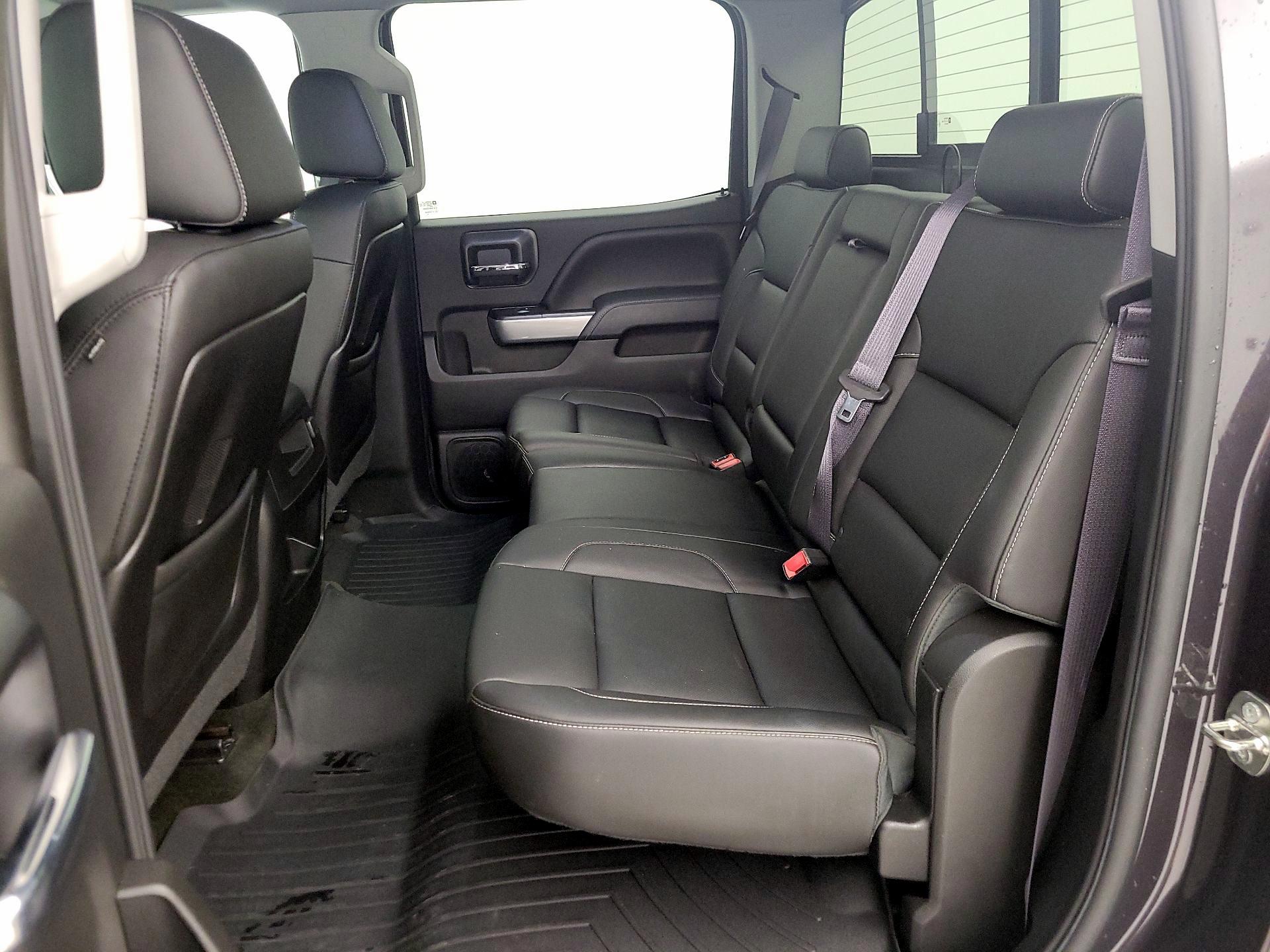 Thumbnail: 2015 Chevrolet Silverado 2500 - 19