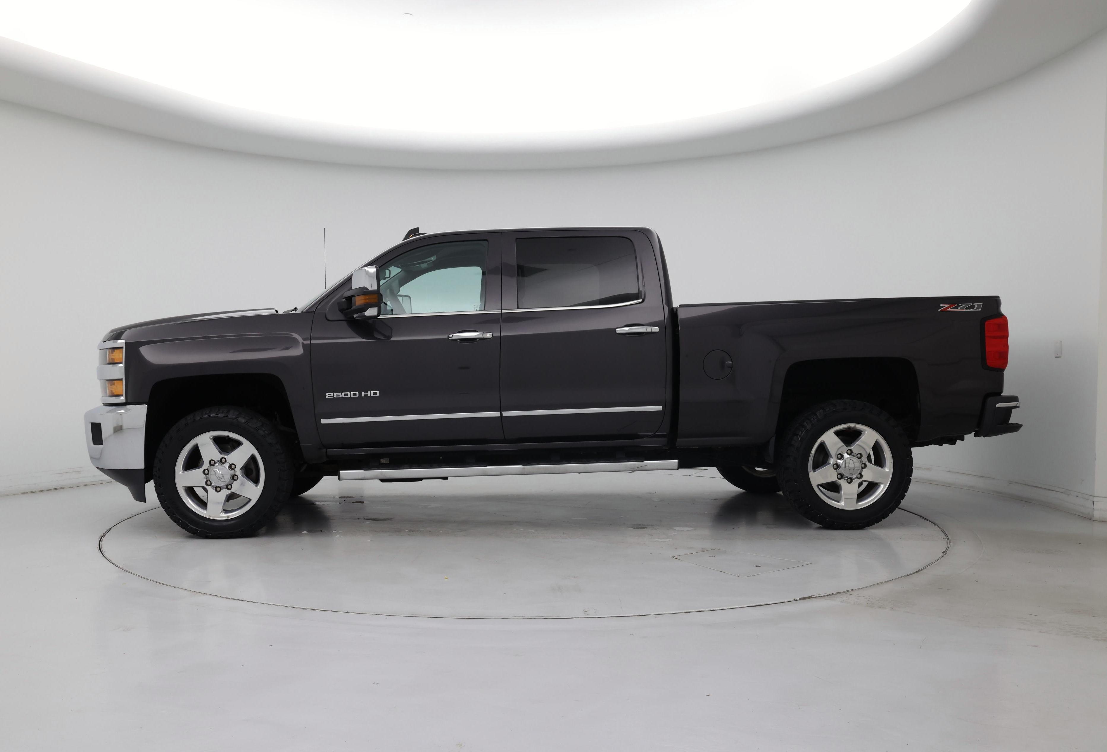 Thumbnail: 2015 Chevrolet Silverado 2500 - 3