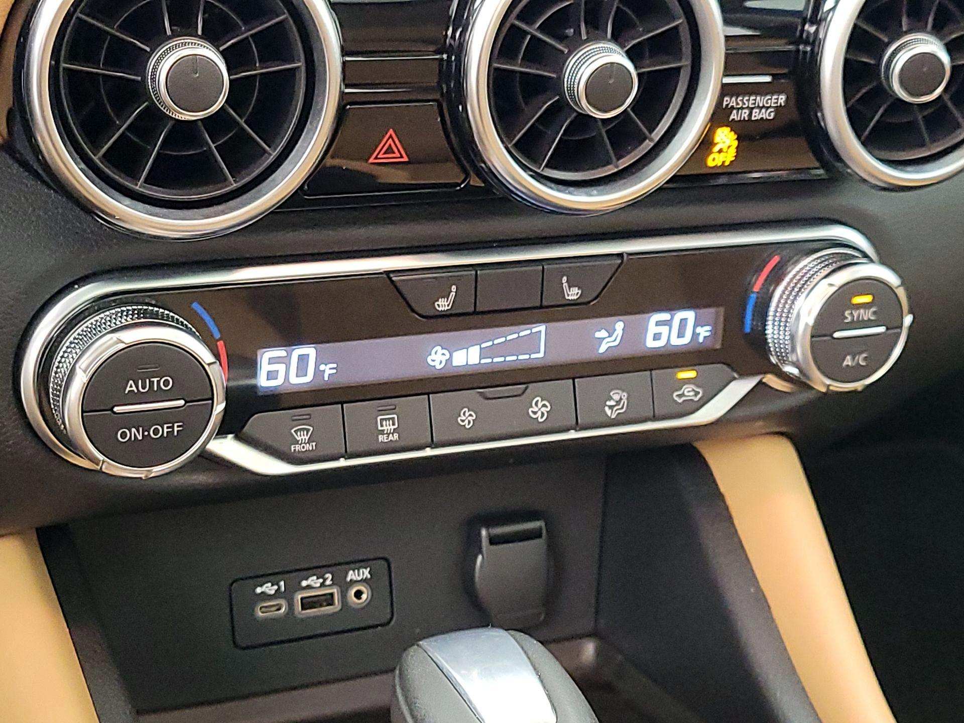Thumbnail: 2021 Nissan Sentra - 16