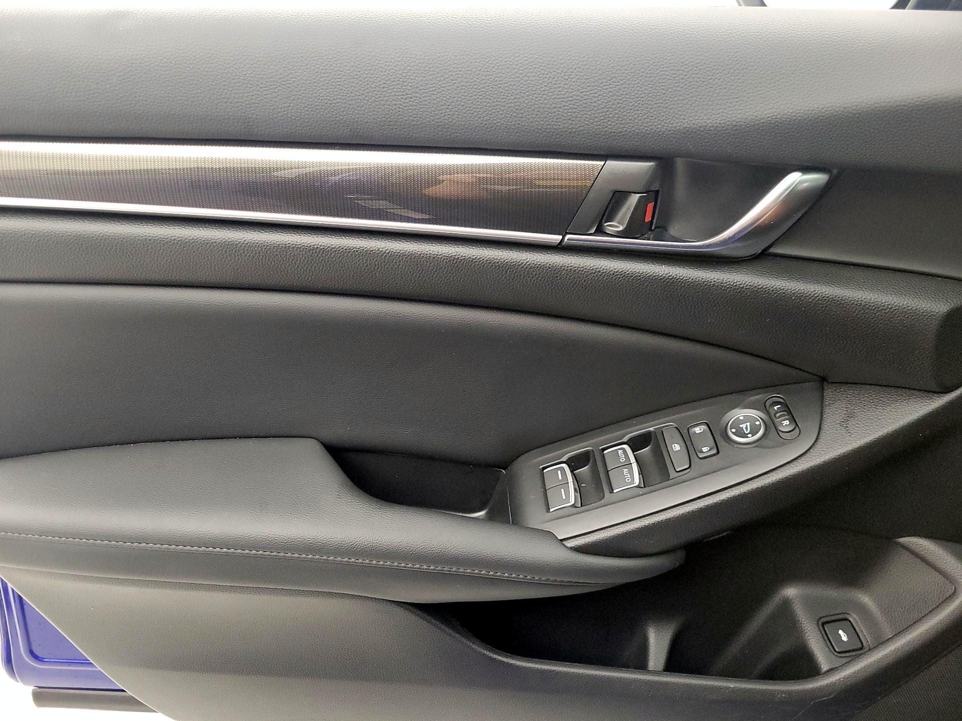 Thumbnail: 2022 Honda Accord - 12
