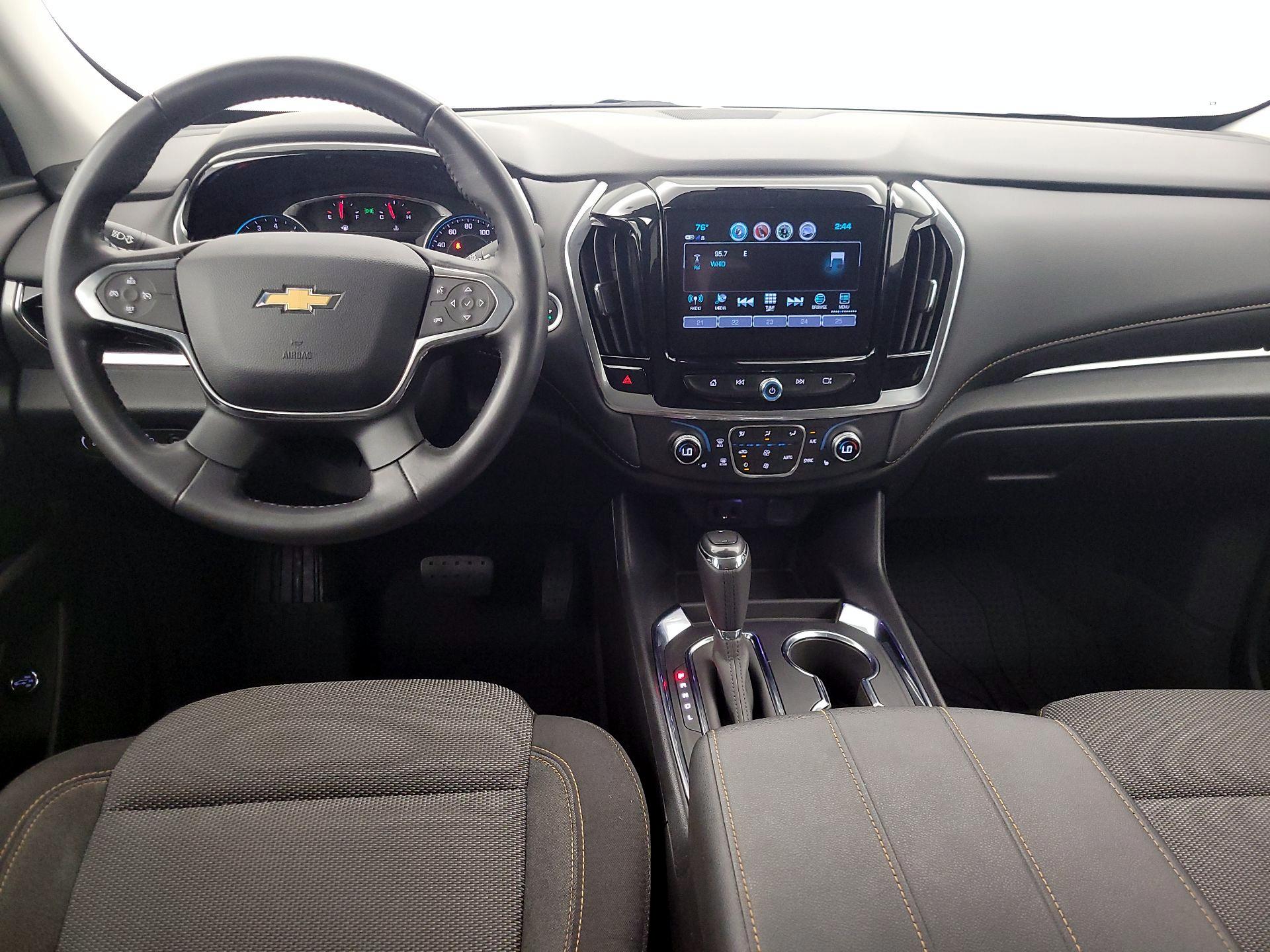 Thumbnail: 2019 Chevrolet Traverse - 9