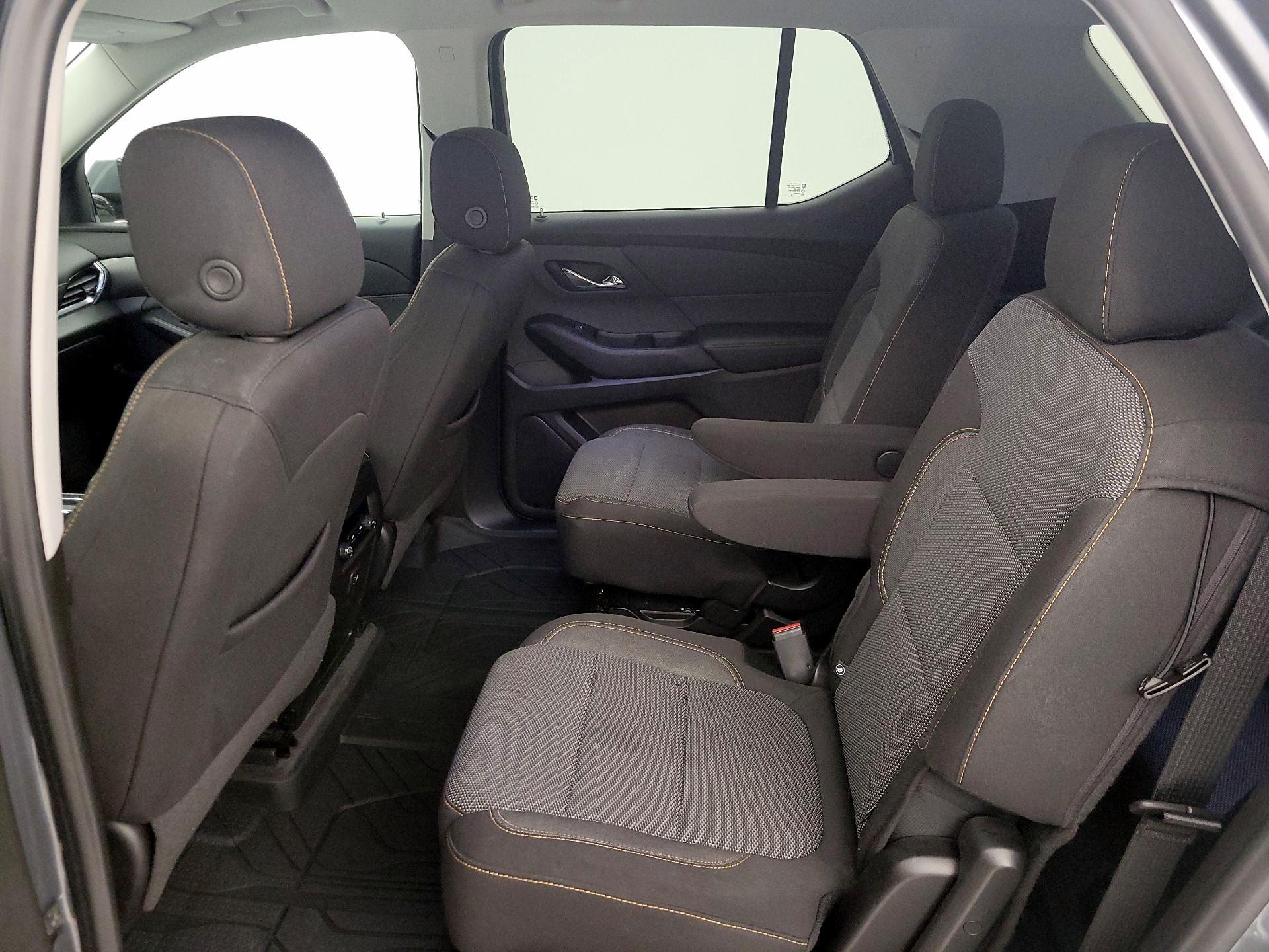 Thumbnail: 2019 Chevrolet Traverse - 19