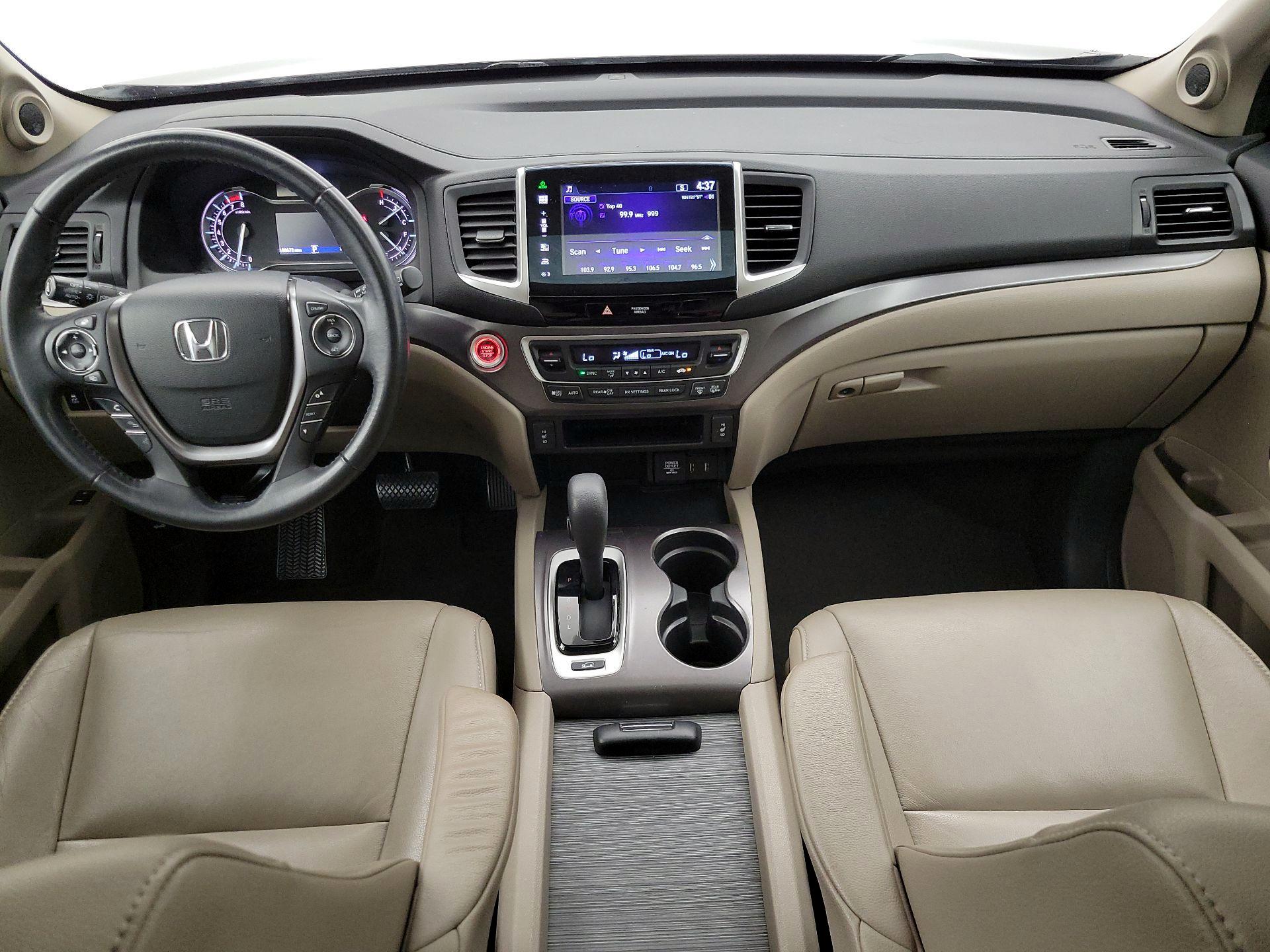 Thumbnail: 2016 Honda Pilot - 9