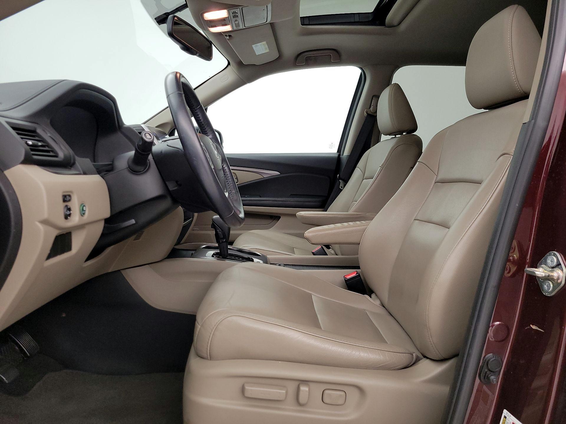 Thumbnail: 2016 Honda Pilot - 11