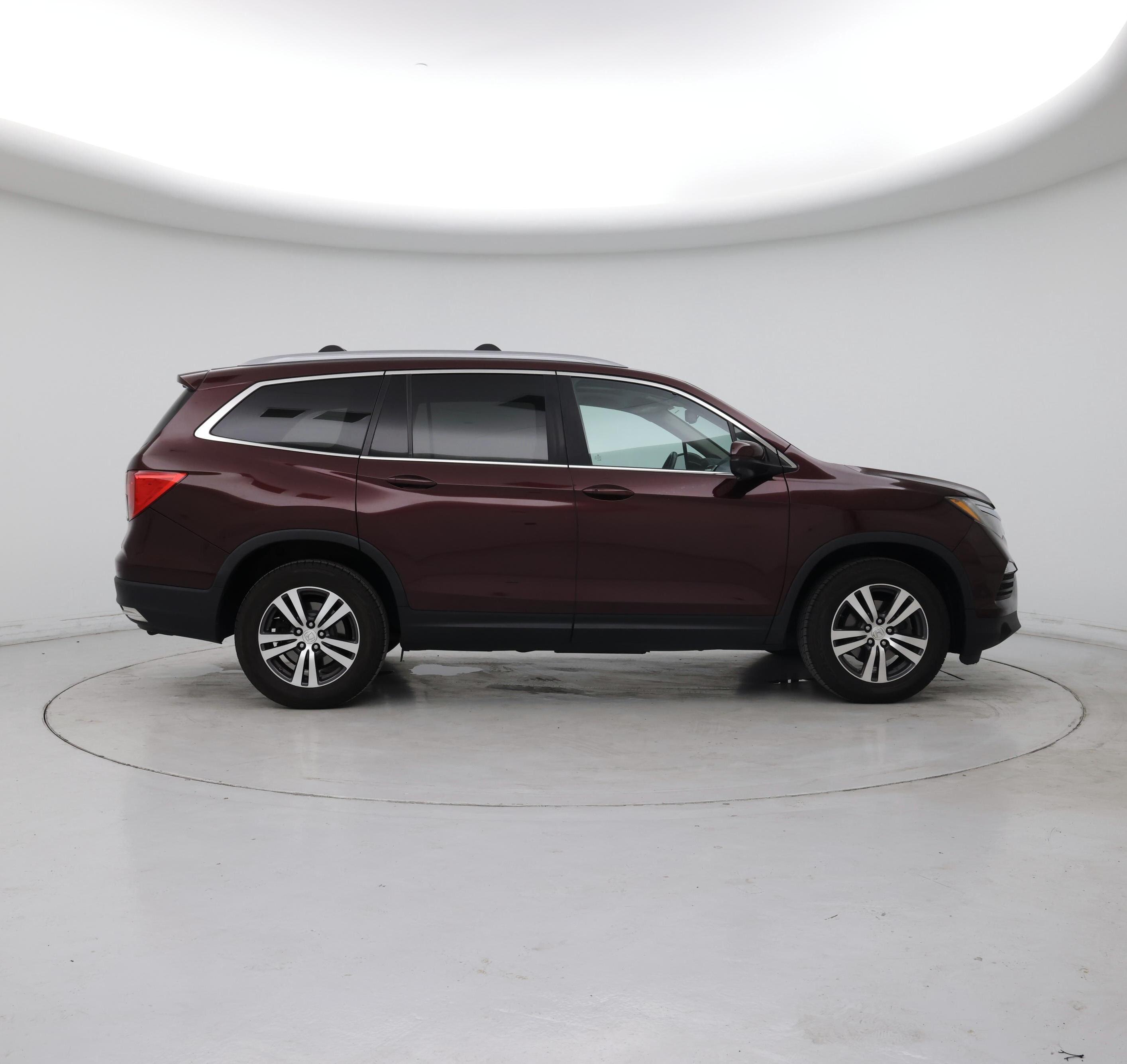 Thumbnail: 2016 Honda Pilot - 7