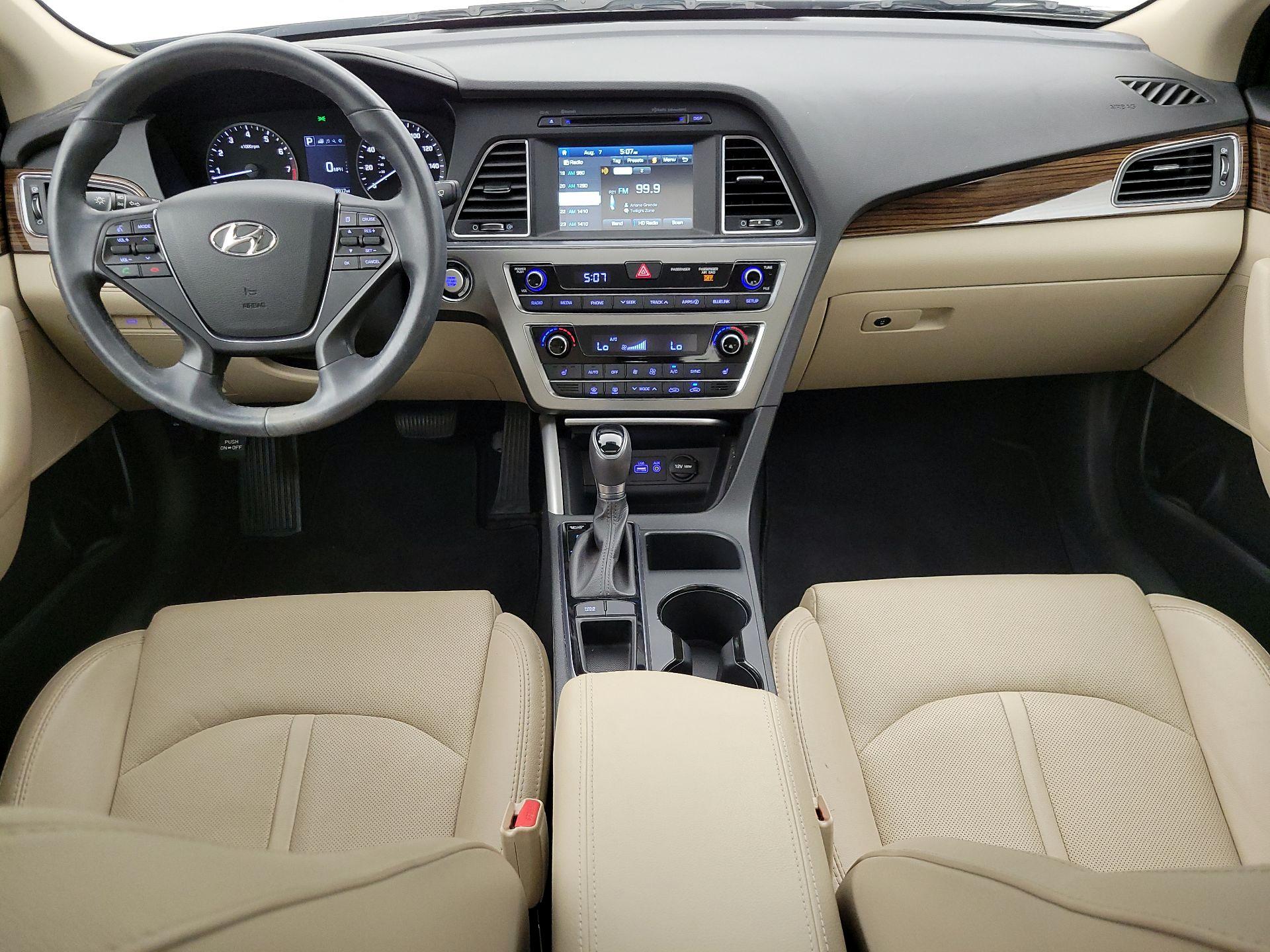 Thumbnail: 2016 Hyundai Sonata - 9
