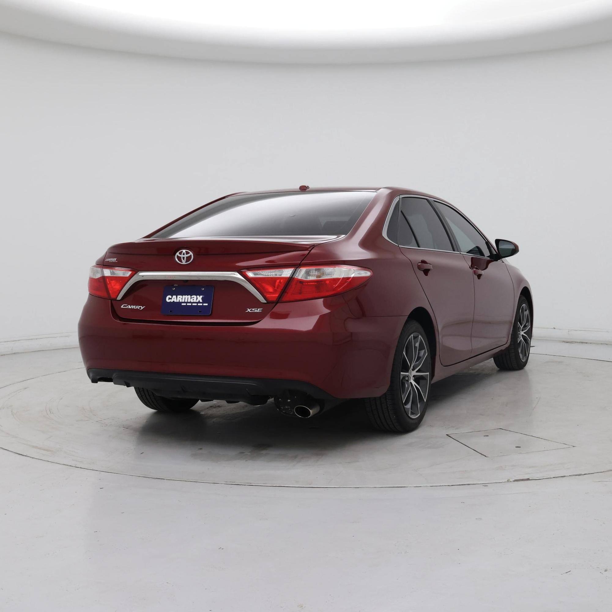 Thumbnail: 2016 Toyota Camry - 8