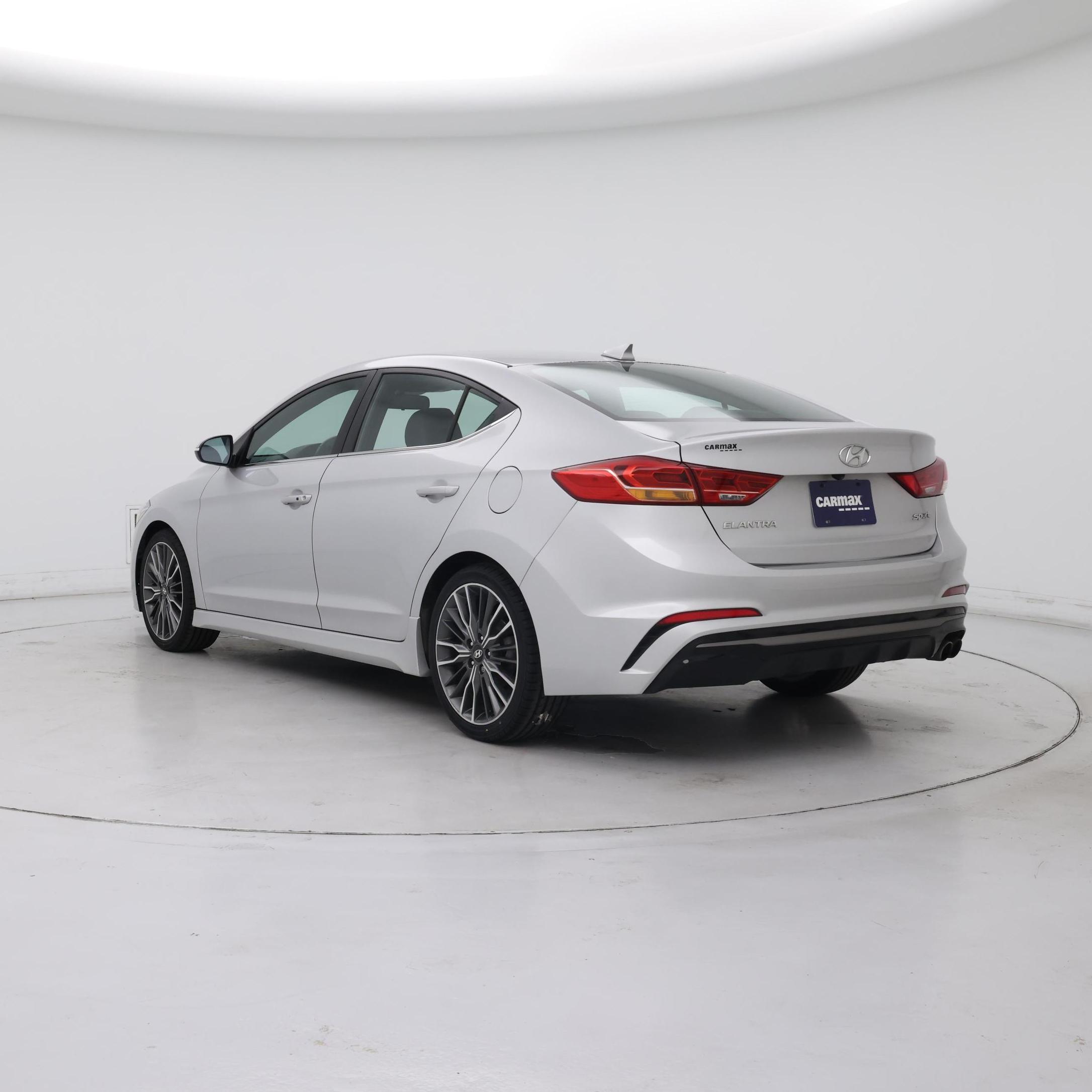 Thumbnail: 2018 Hyundai Elantra - 2