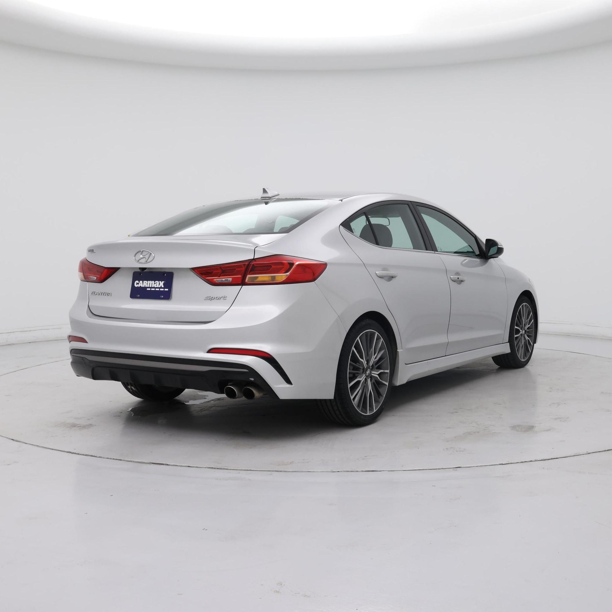 Thumbnail: 2018 Hyundai Elantra - 8