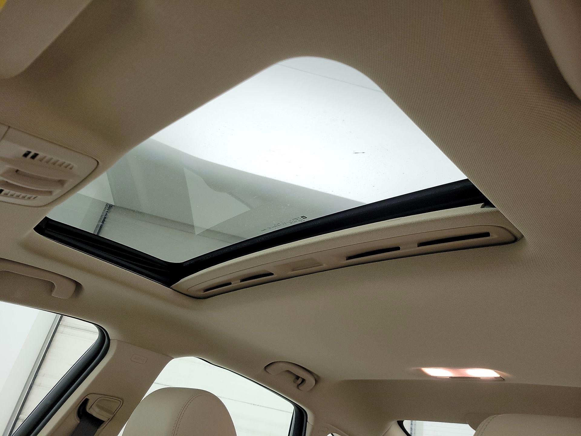Thumbnail: 2015 Buick Verano - 20