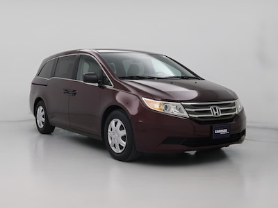 Red 2013 Honda Odyssey LX