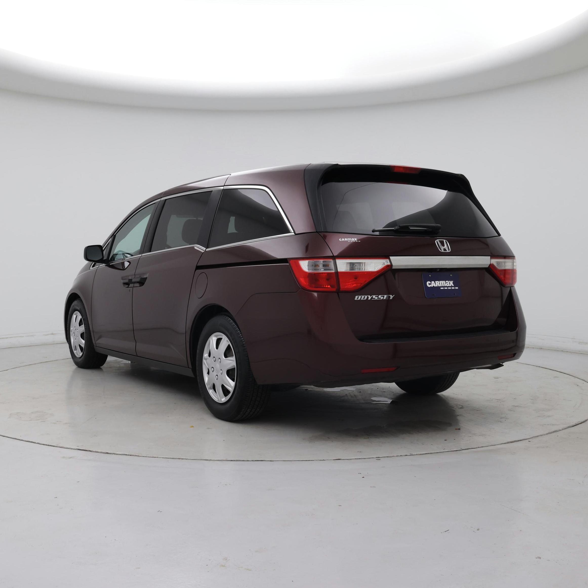 Thumbnail: 2013 Honda Odyssey - 2