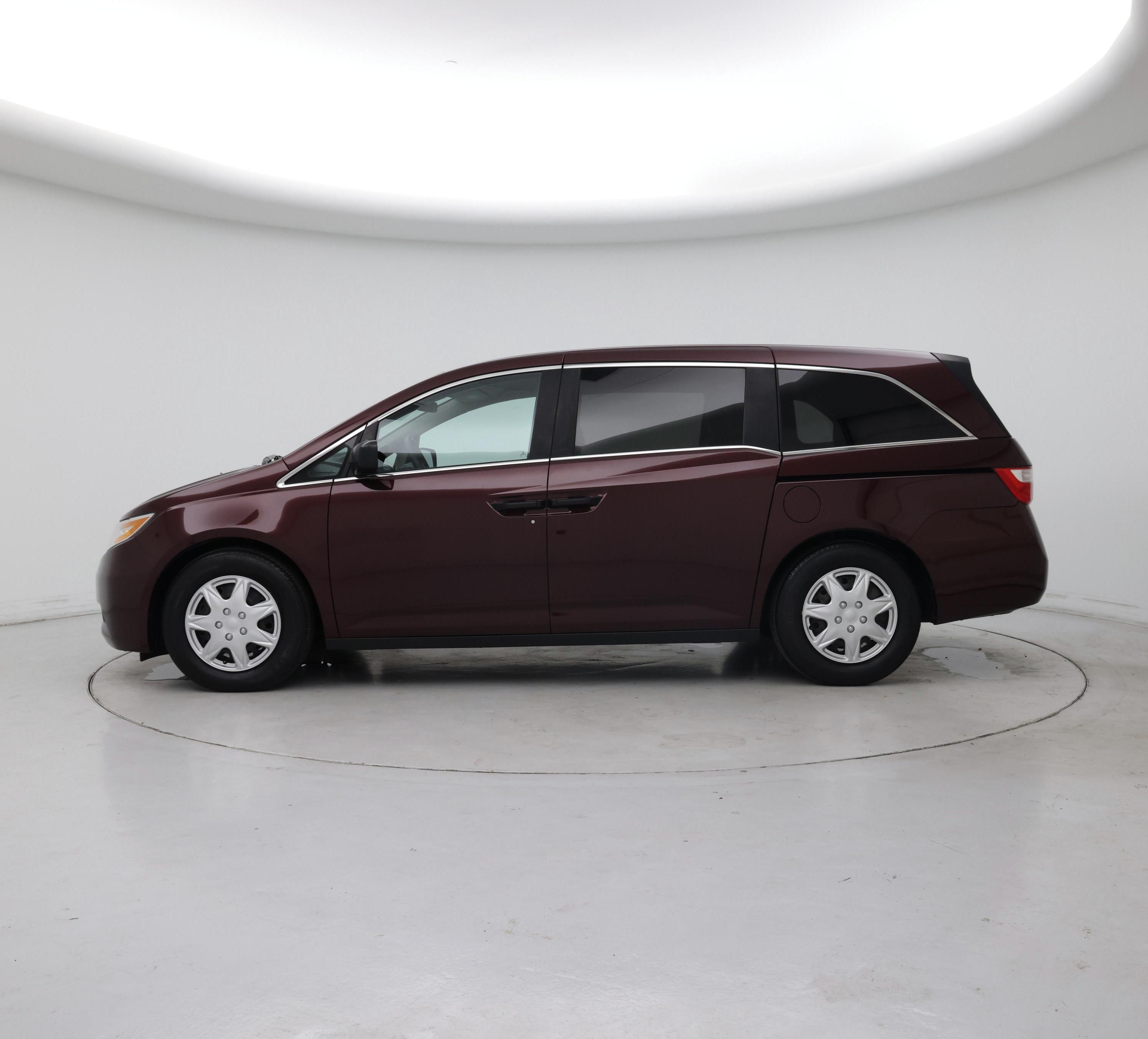 Thumbnail: 2013 Honda Odyssey - 3
