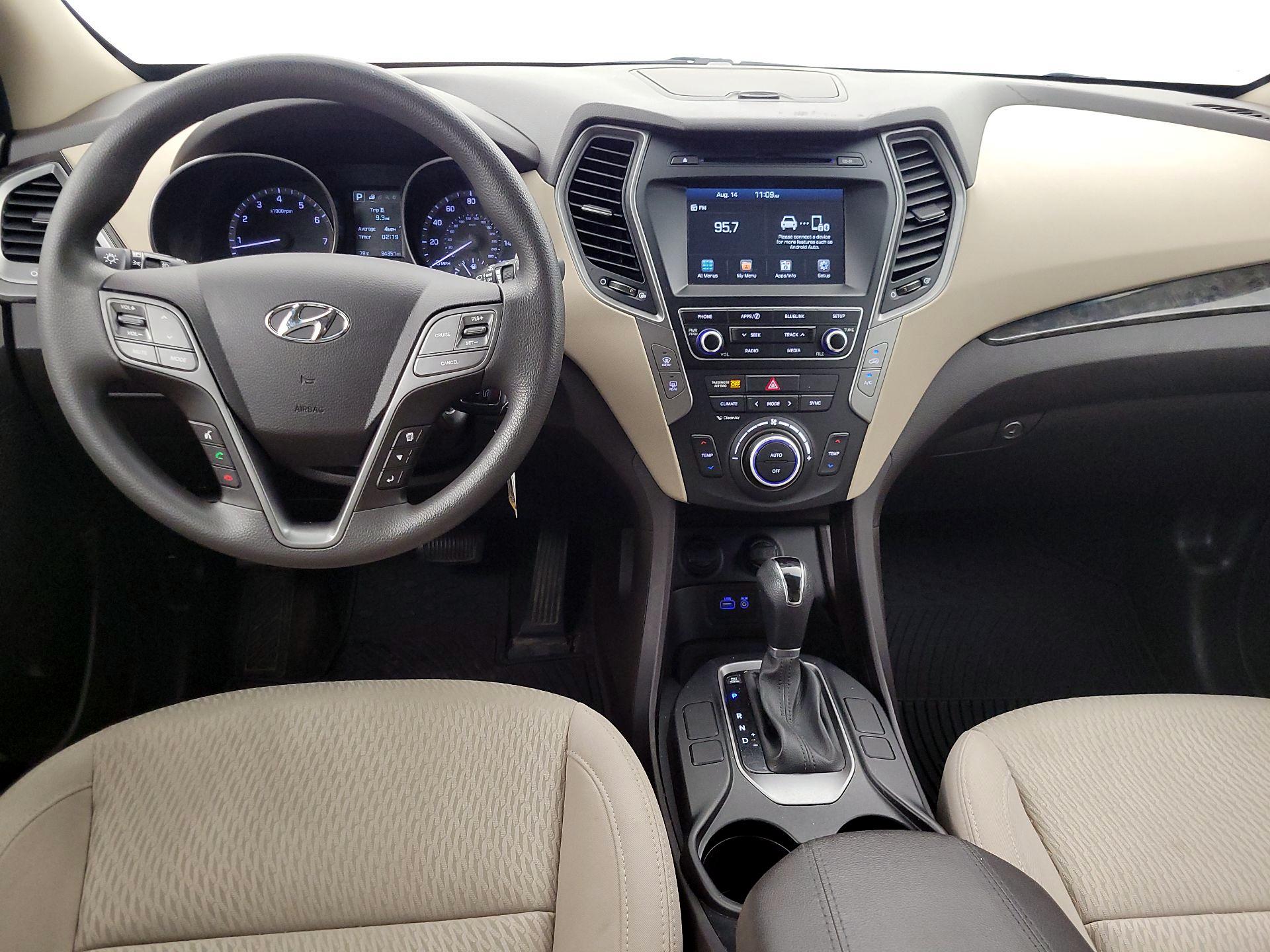Thumbnail: 2017 Hyundai Santa Fe - 9