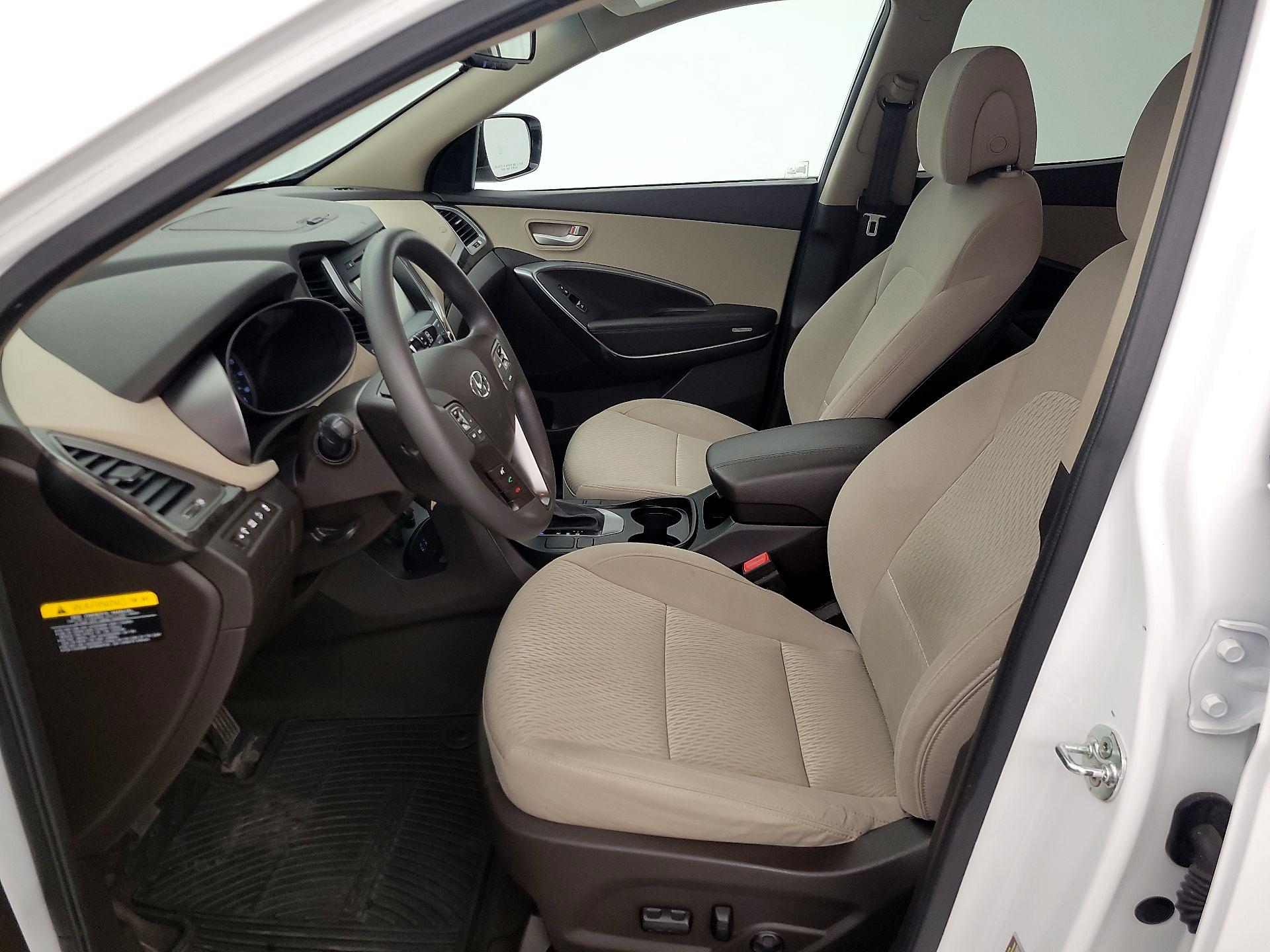 Thumbnail: 2017 Hyundai Santa Fe - 11