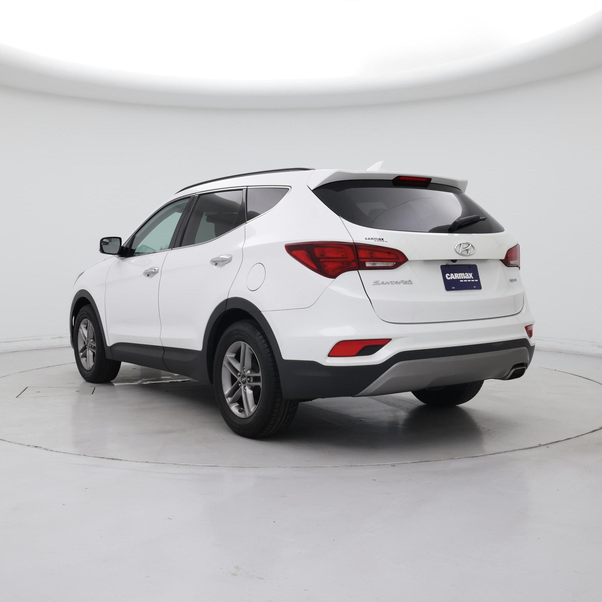 Thumbnail: 2017 Hyundai Santa Fe - 2