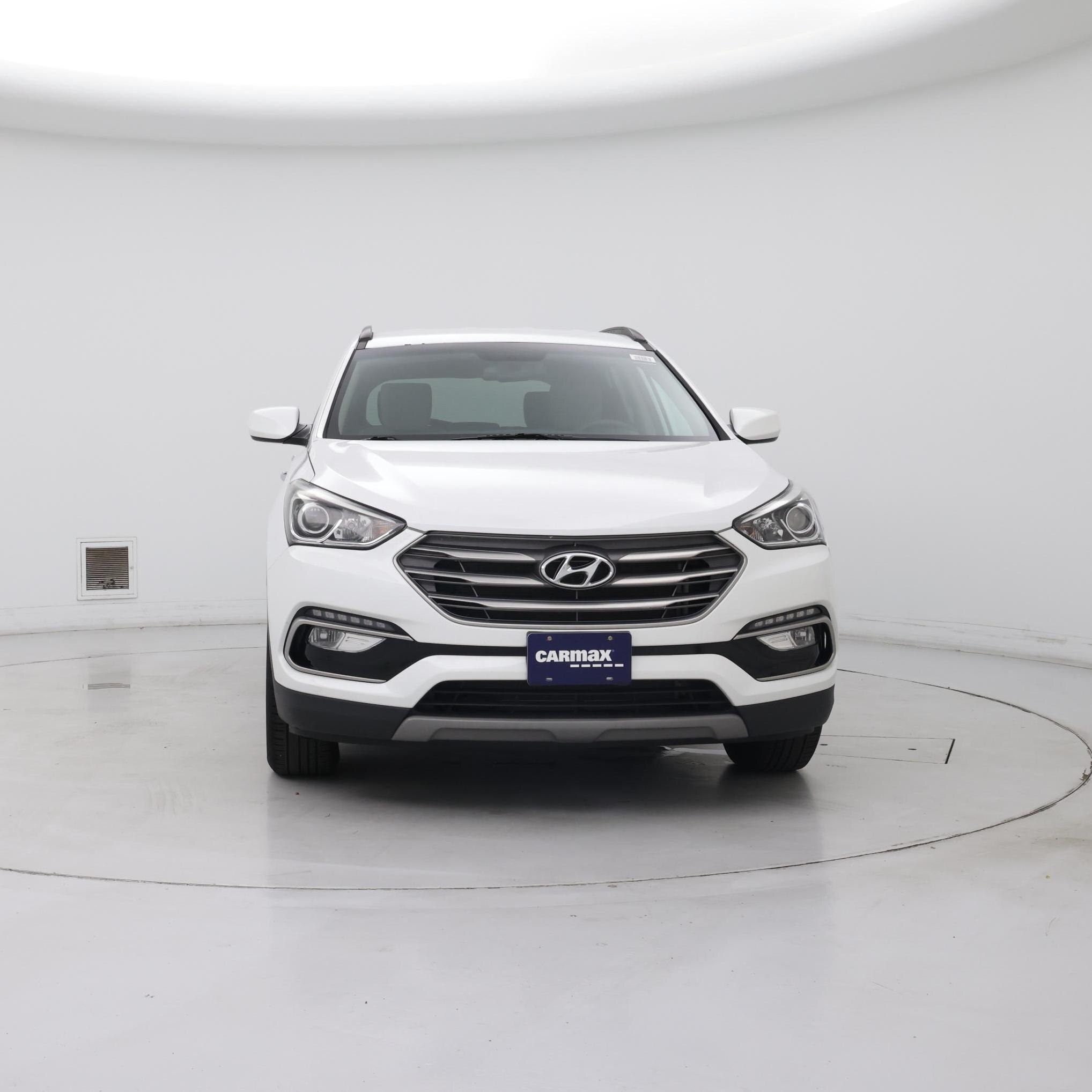Thumbnail: 2017 Hyundai Santa Fe - 5
