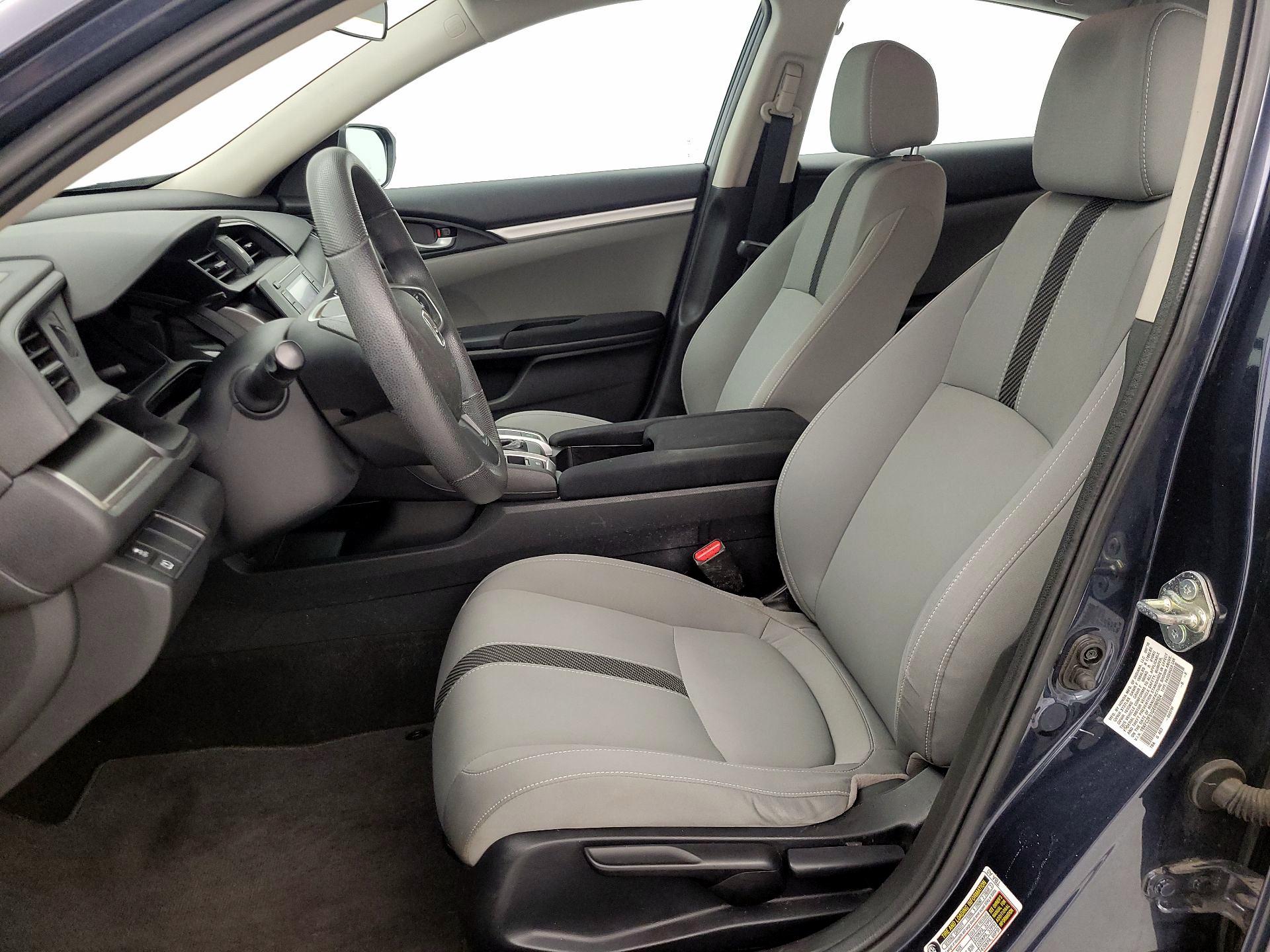 Thumbnail: 2016 Honda Civic - 11