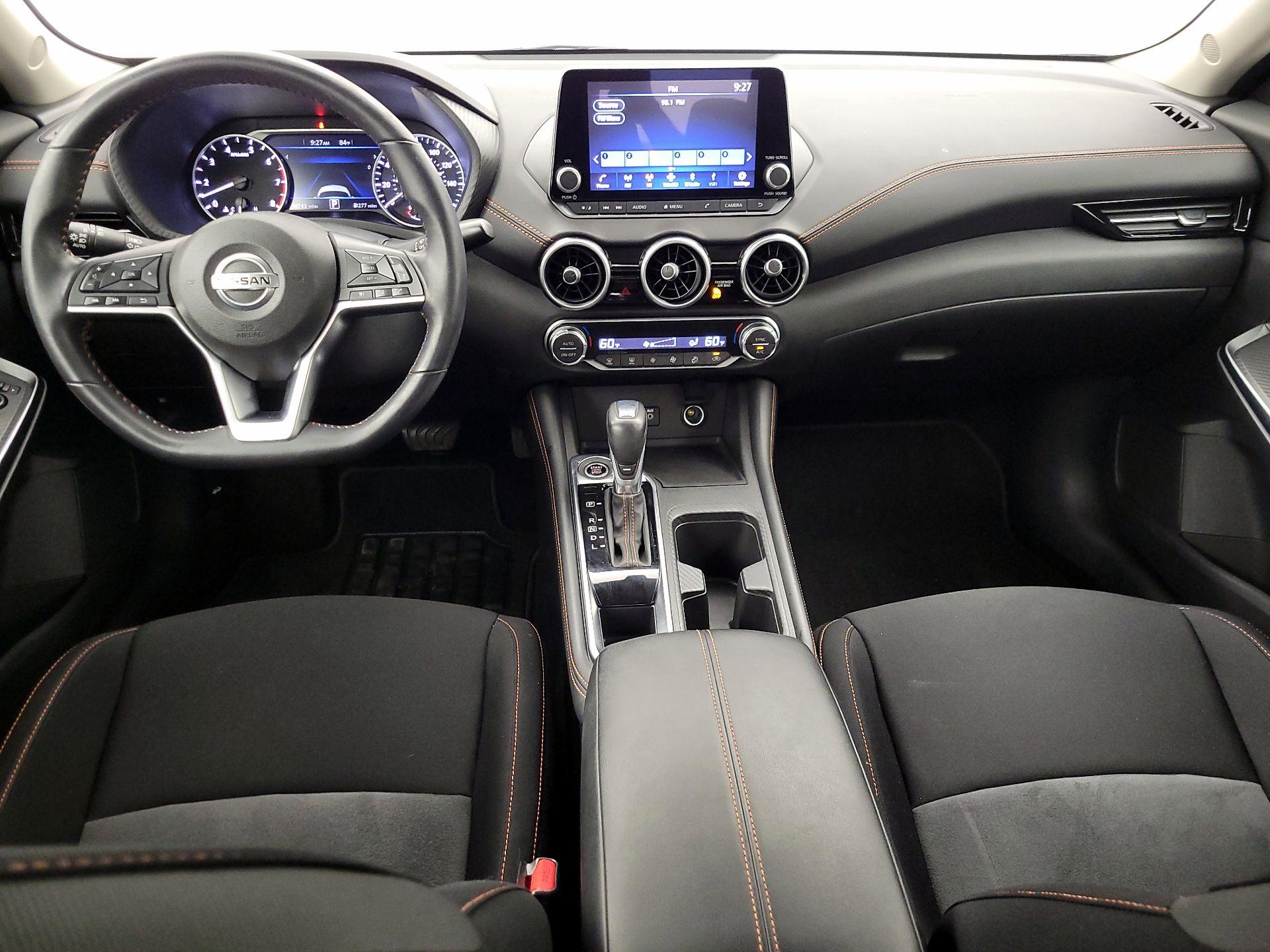 Thumbnail: 2021 Nissan Sentra - 9