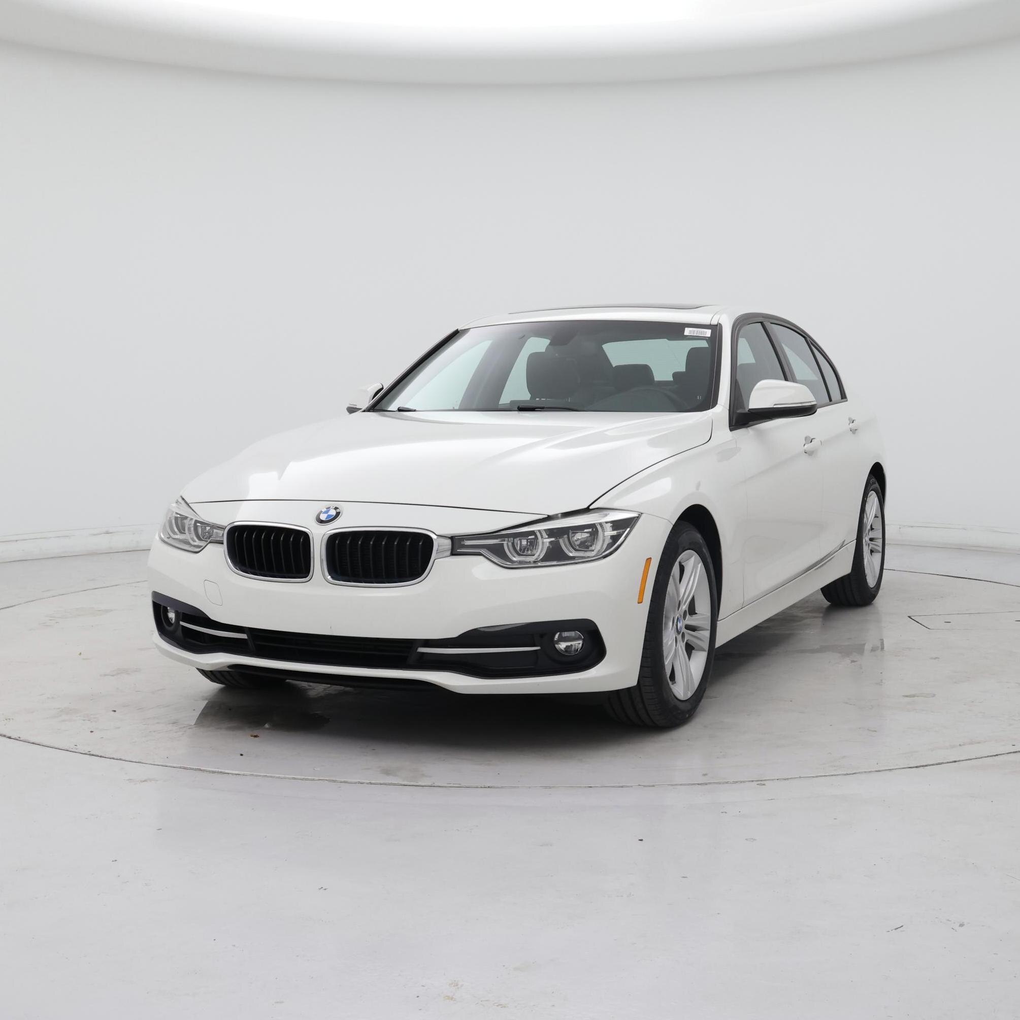 Thumbnail: 2016 BMW 3 Series - 4