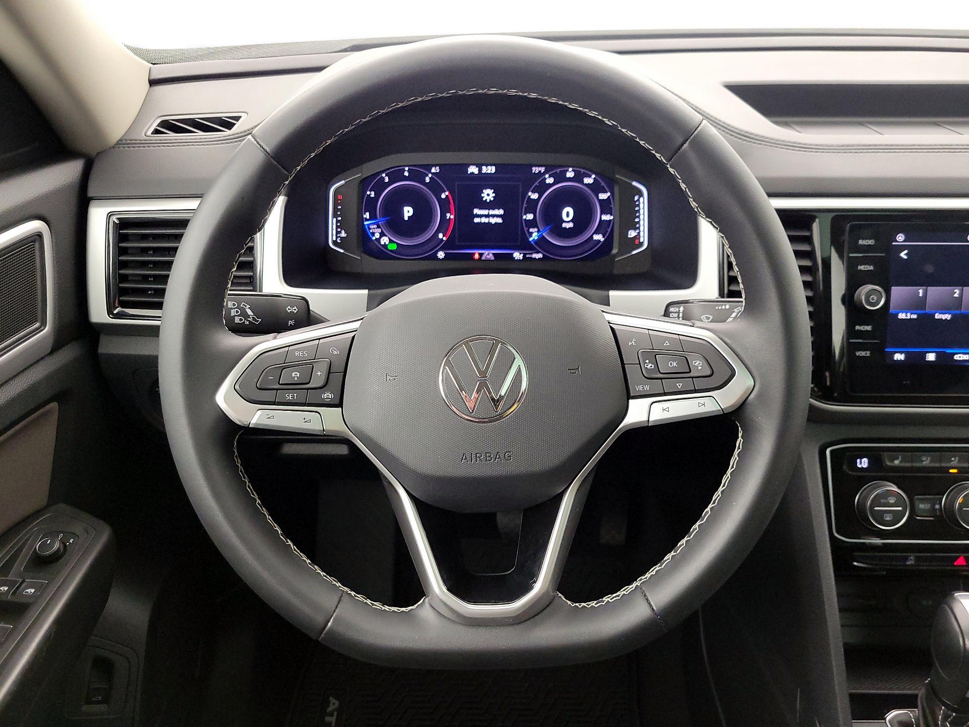 Thumbnail: 2023 Volkswagen Atlas - 10