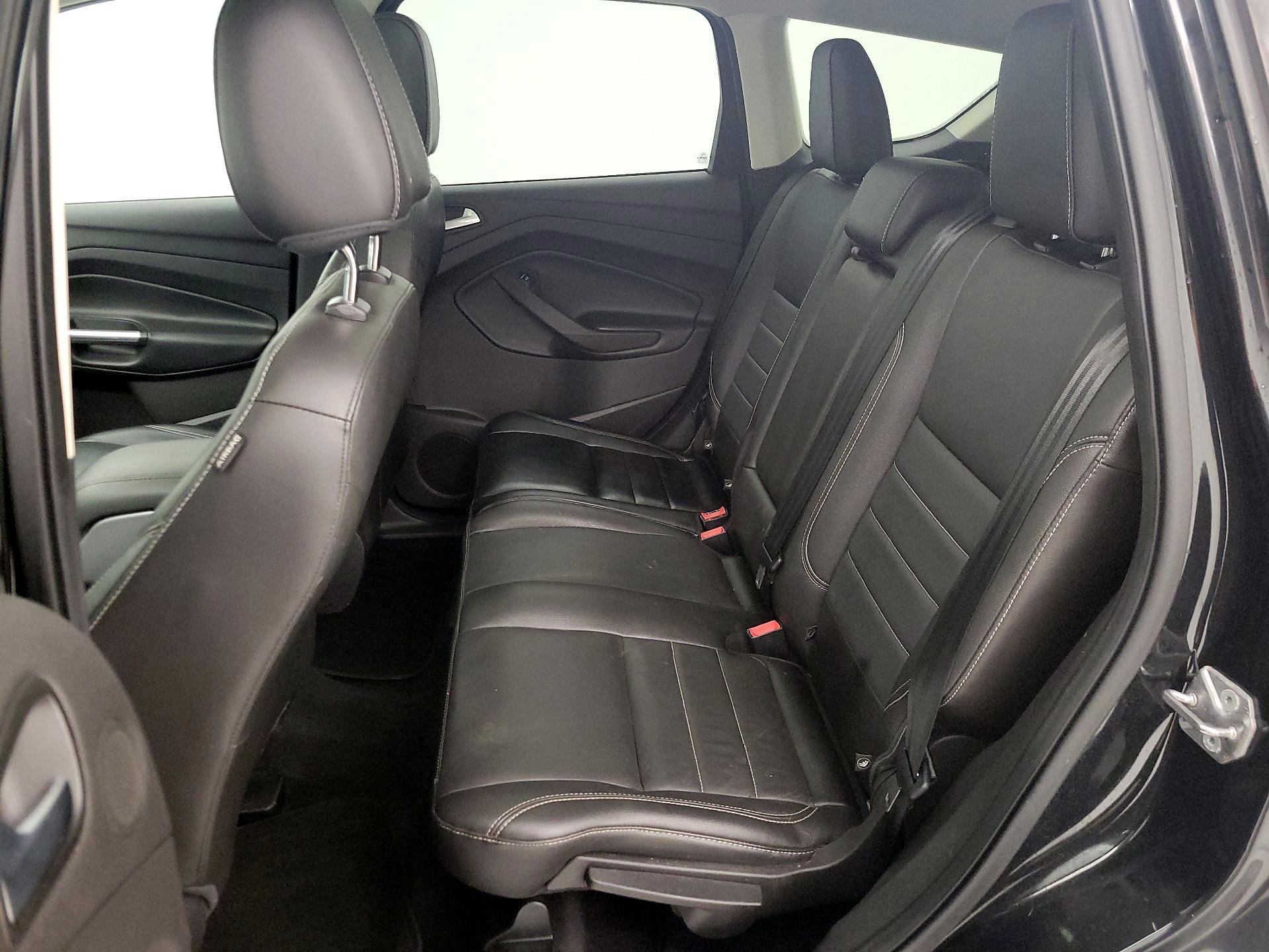 Thumbnail: 2015 Ford Escape - 20