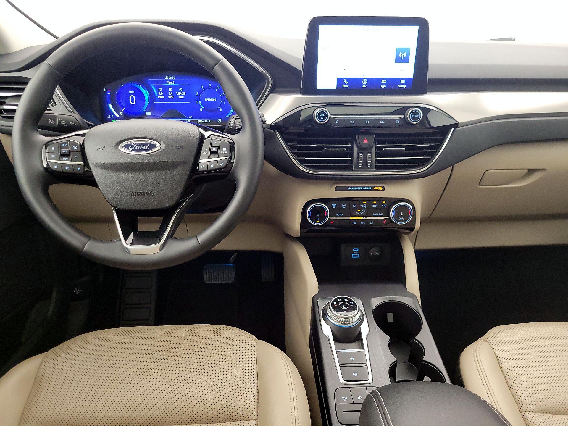 Thumbnail: 2022 Ford Escape - 9