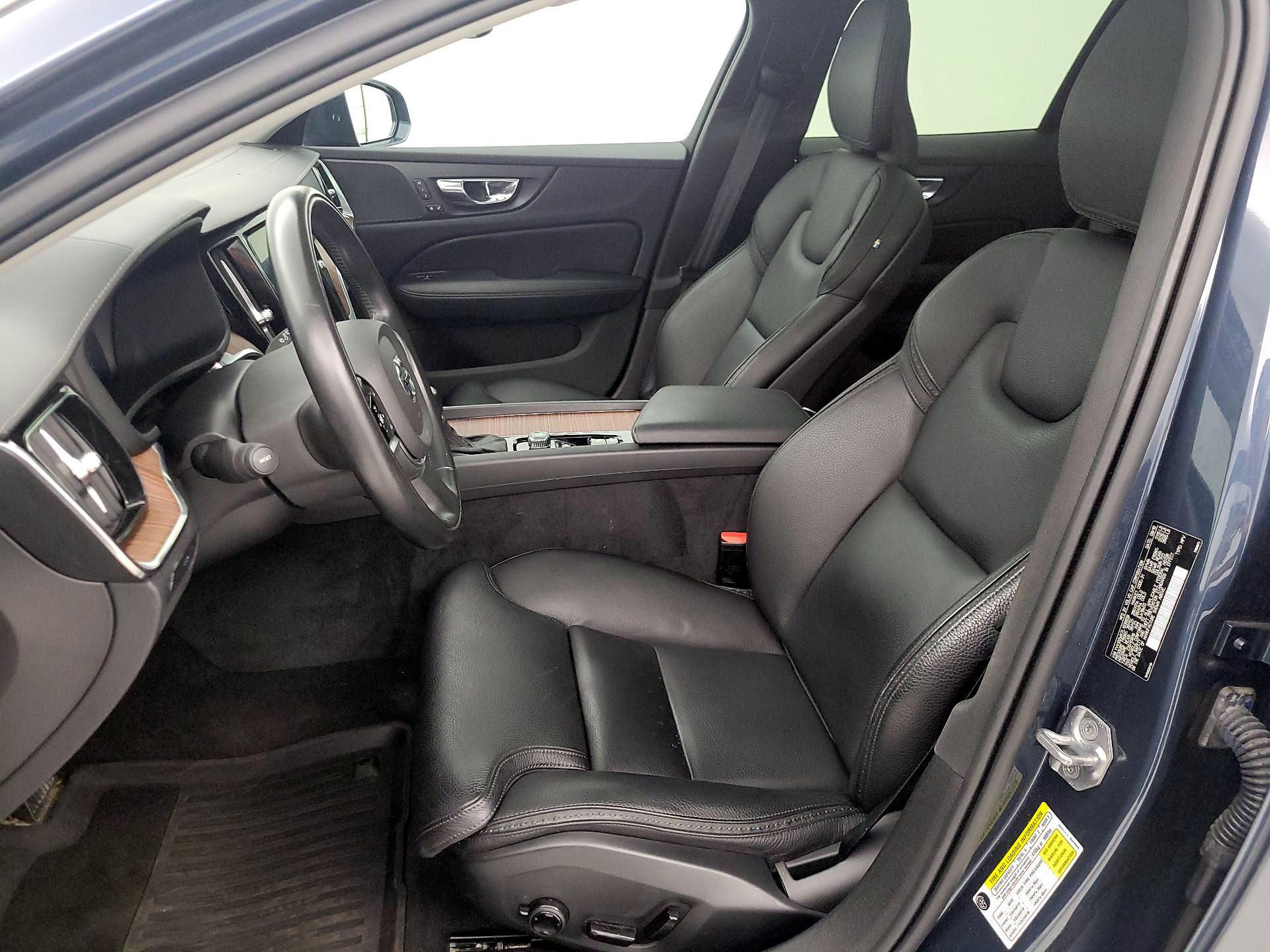 Thumbnail: 2020 Volvo S60 - 11