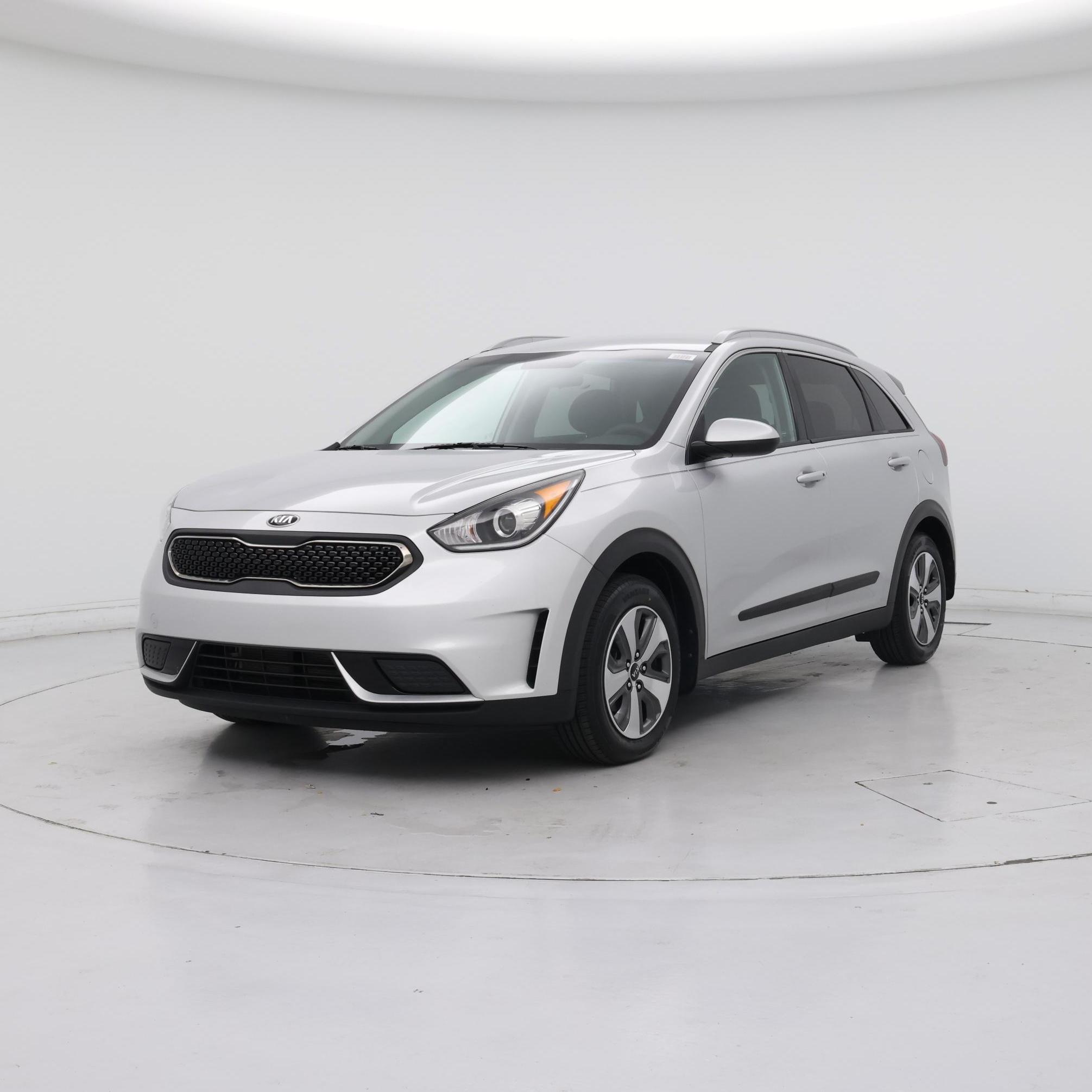 Thumbnail: 2019 Kia Niro - 4
