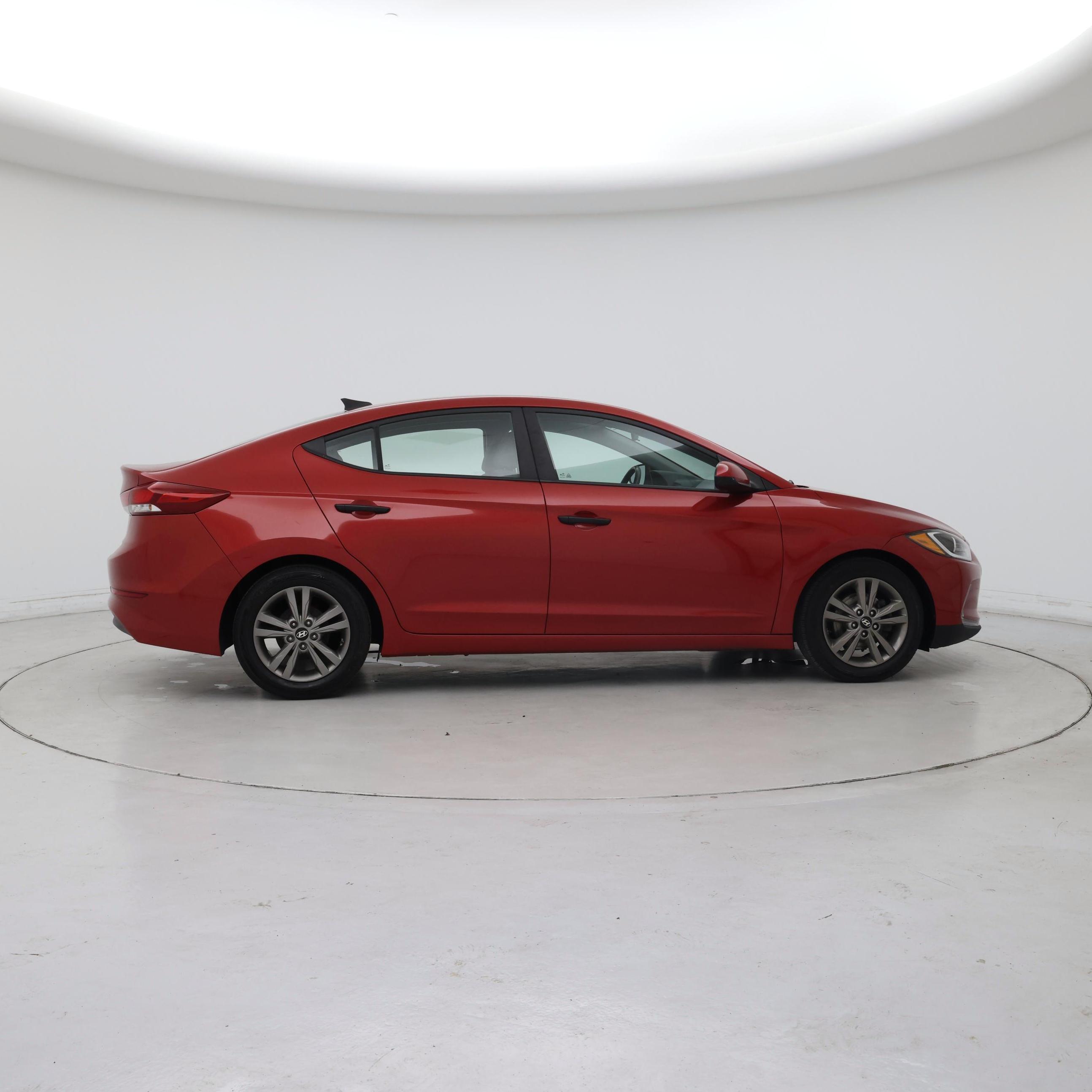 Thumbnail: 2017 Hyundai Elantra - 7